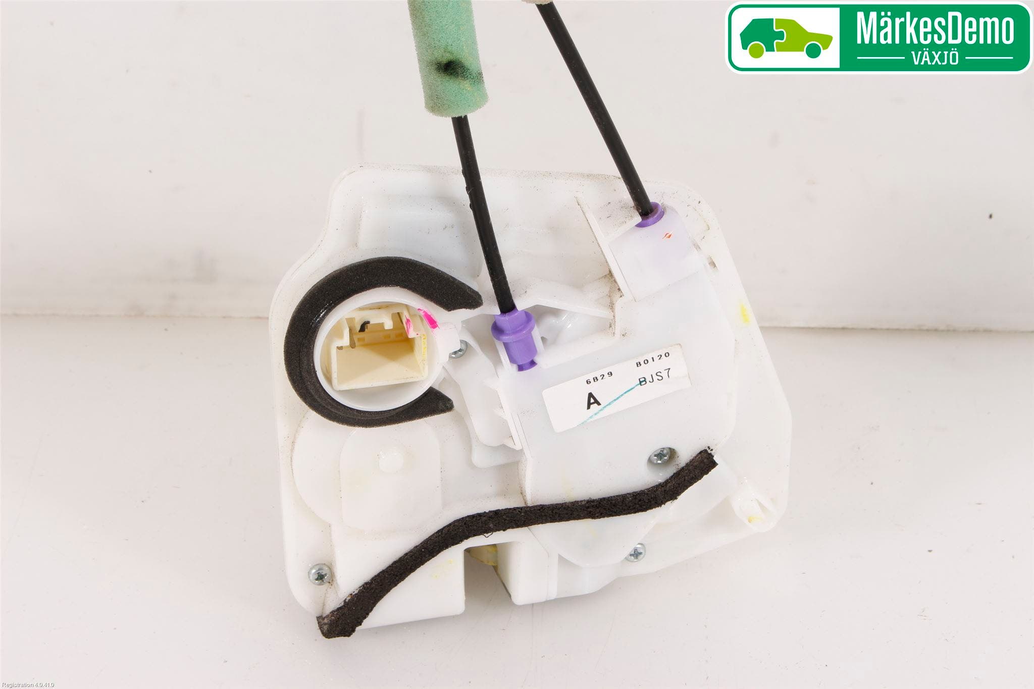 Mazda 3 III 14-19 Låskista-Dörrlås