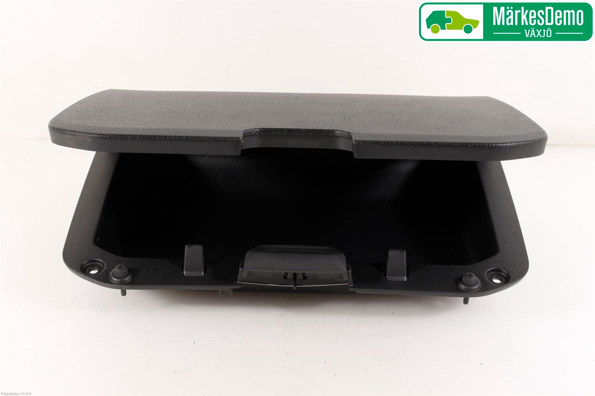 Toyota PROACE II 16- Handskfack