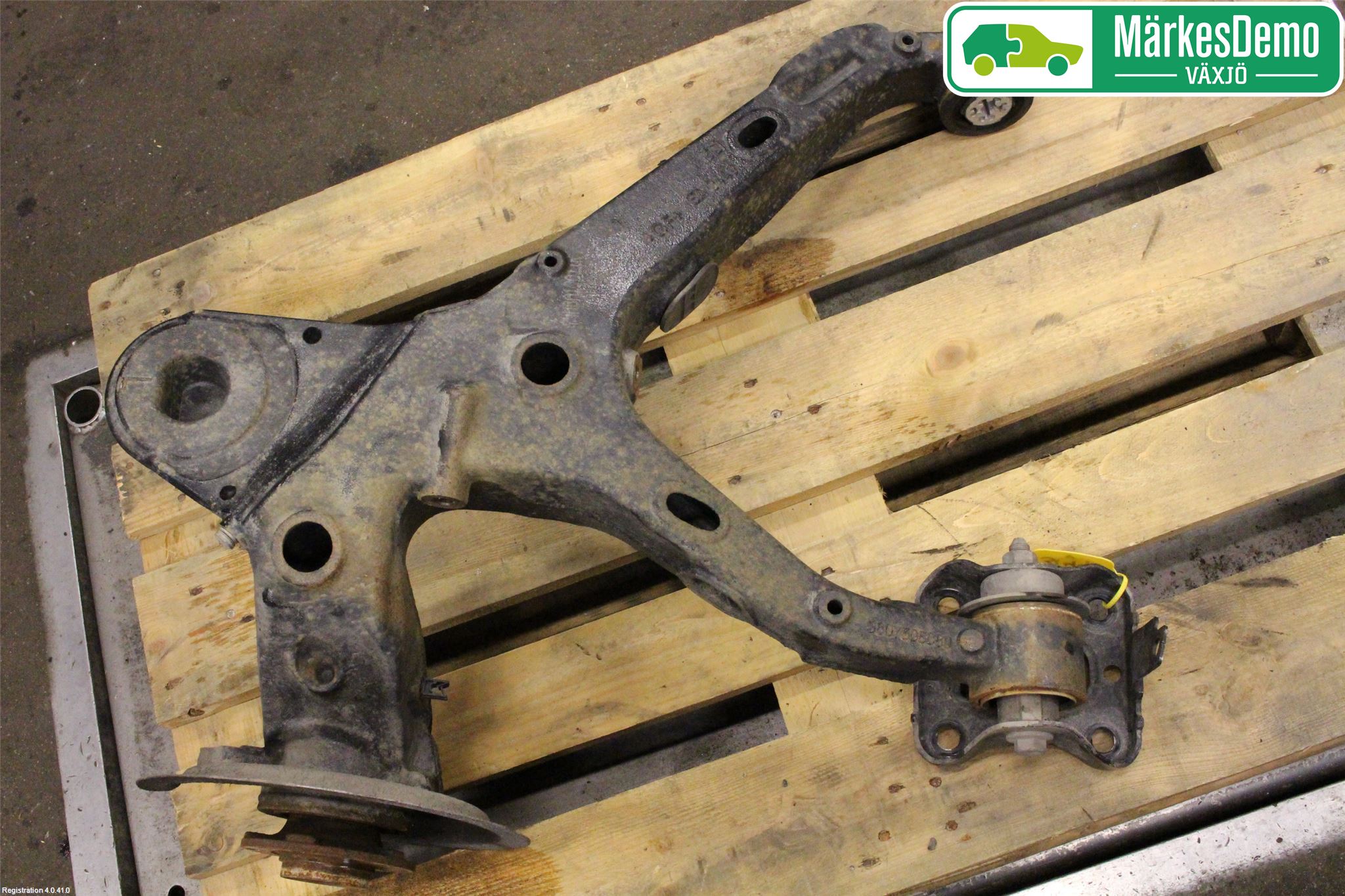 Toyota PROACE II 16- Bärarm Bak Vänster