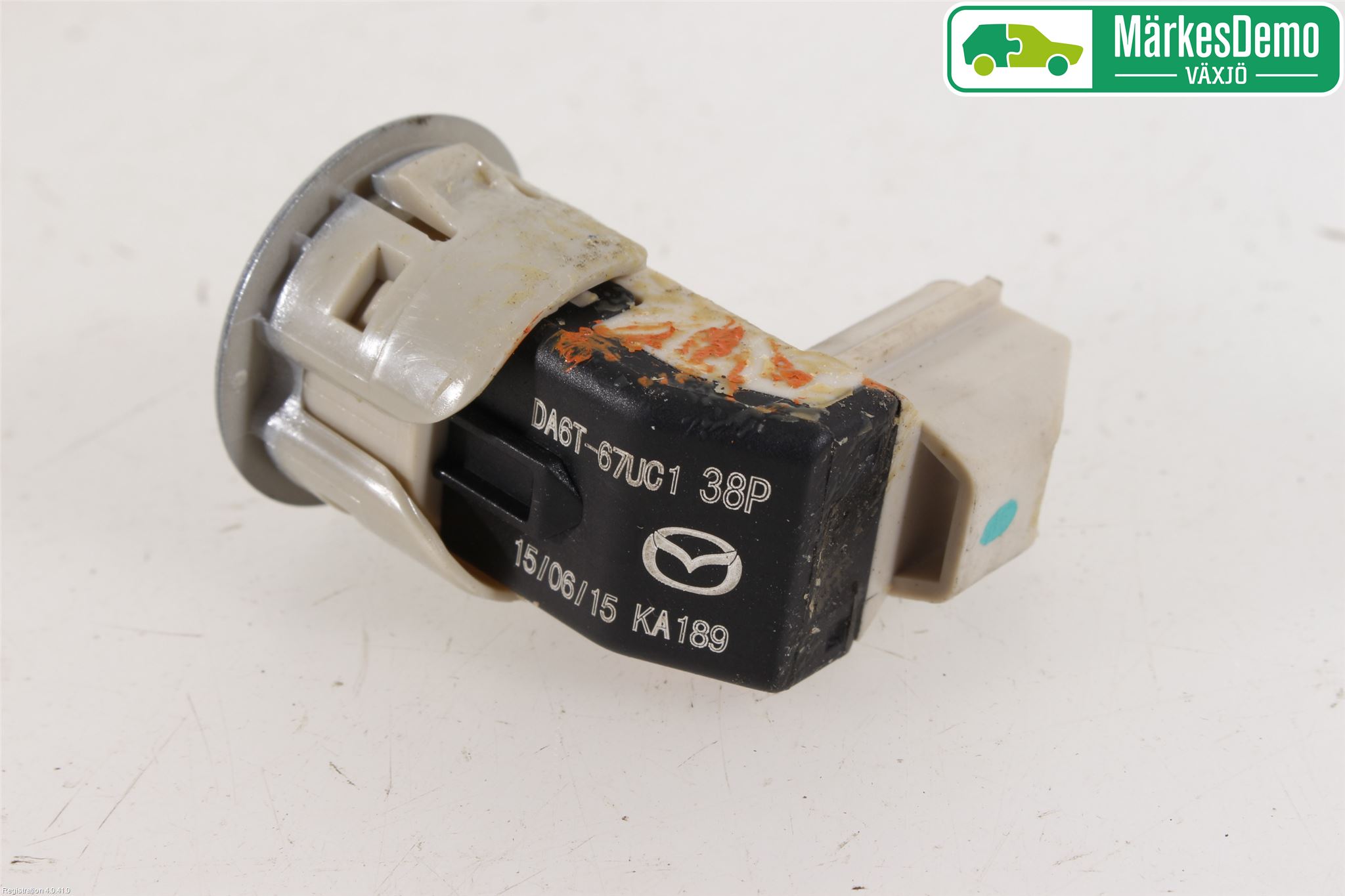 Mazda 2 (DJ) 15-22 Parkeringshjälp Backsensor