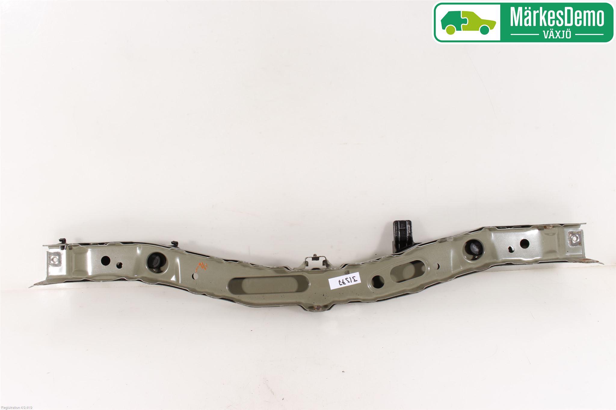 Toyota AURIS 13-19 Frontplåt Övre