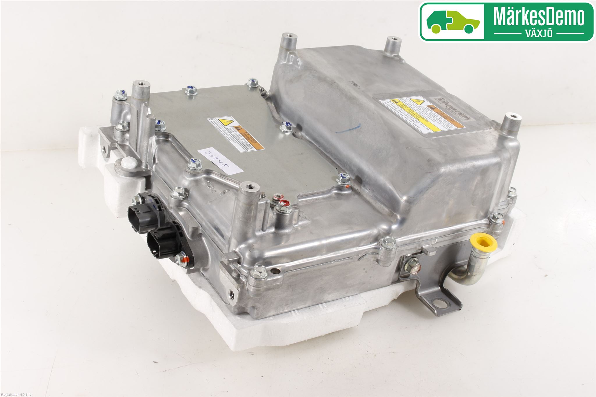 Mitsubishi OUTLANDER 13-21 Hybridconverter