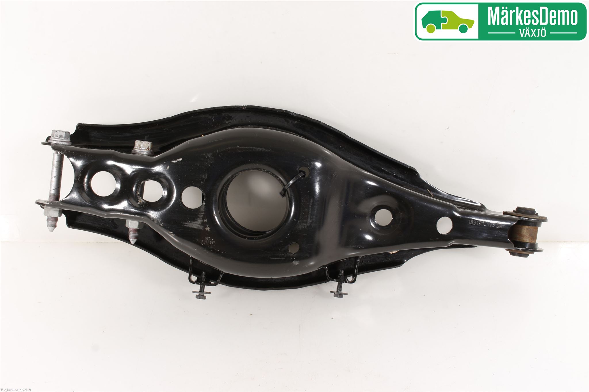 Toyota AURIS 13-19 Bärarm Bak Vänster