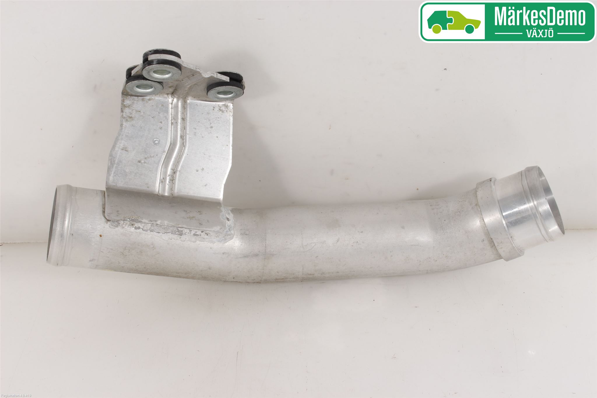 Nissan GT-R Laddluft-Intercoolerrör