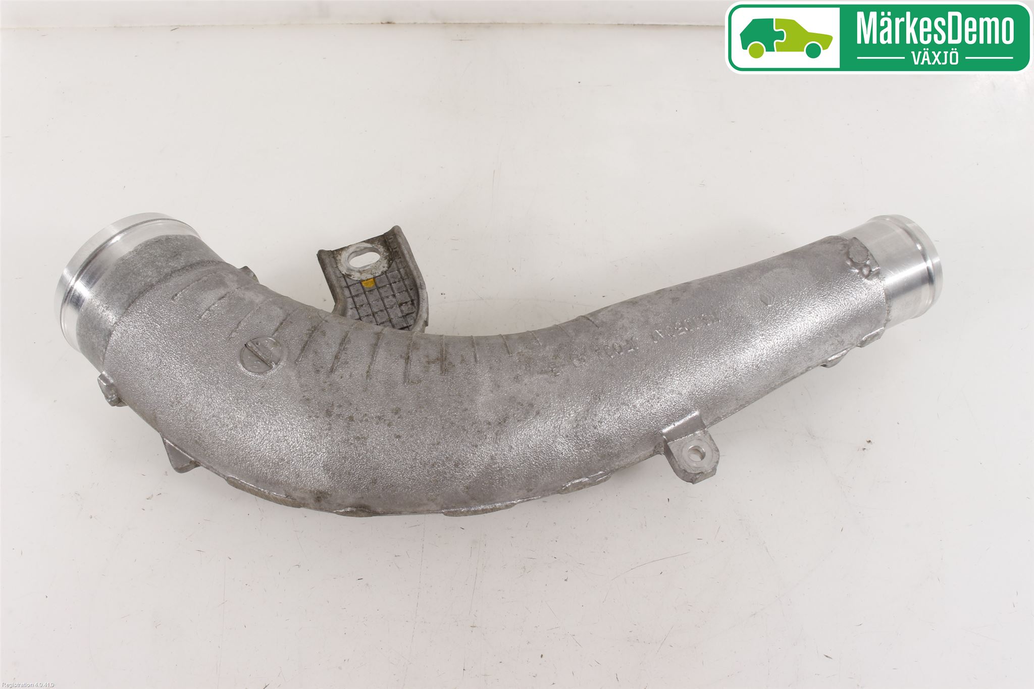 Nissan GT-R Laddluft-Intercoolerrör