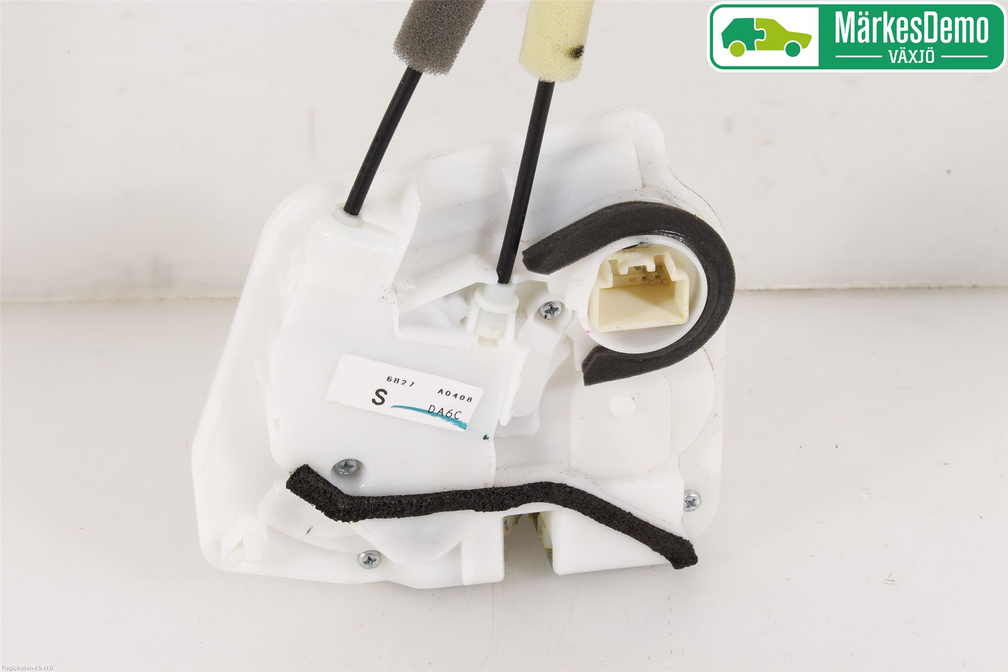 Mazda 2 (DJ) 15-22 Låskista-Dörrlås