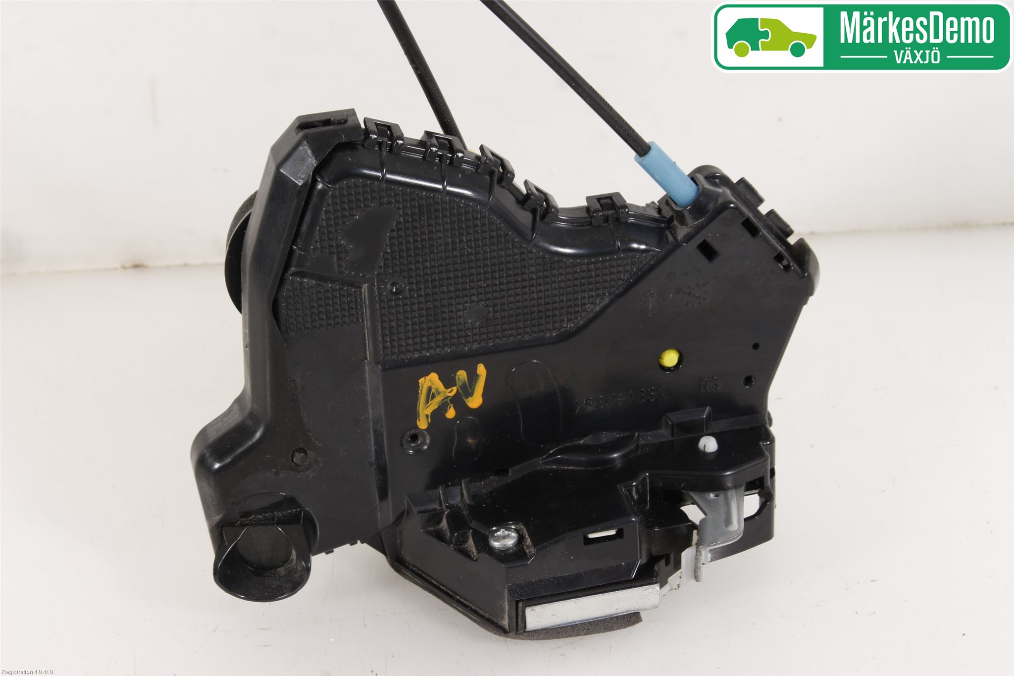 Toyota RAV4 13-18 Låskista-Dörrlås