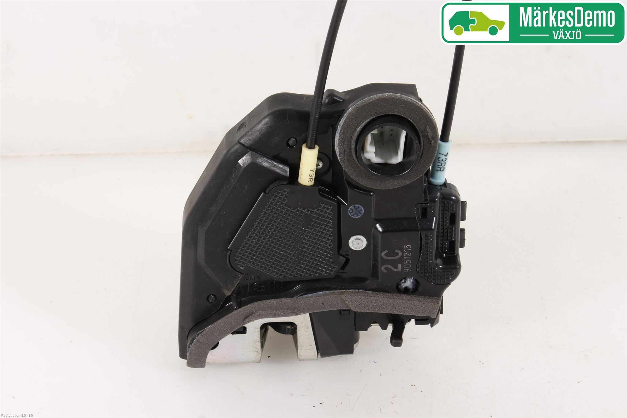 Toyota URBAN CRUISER Låskista-Dörrlås