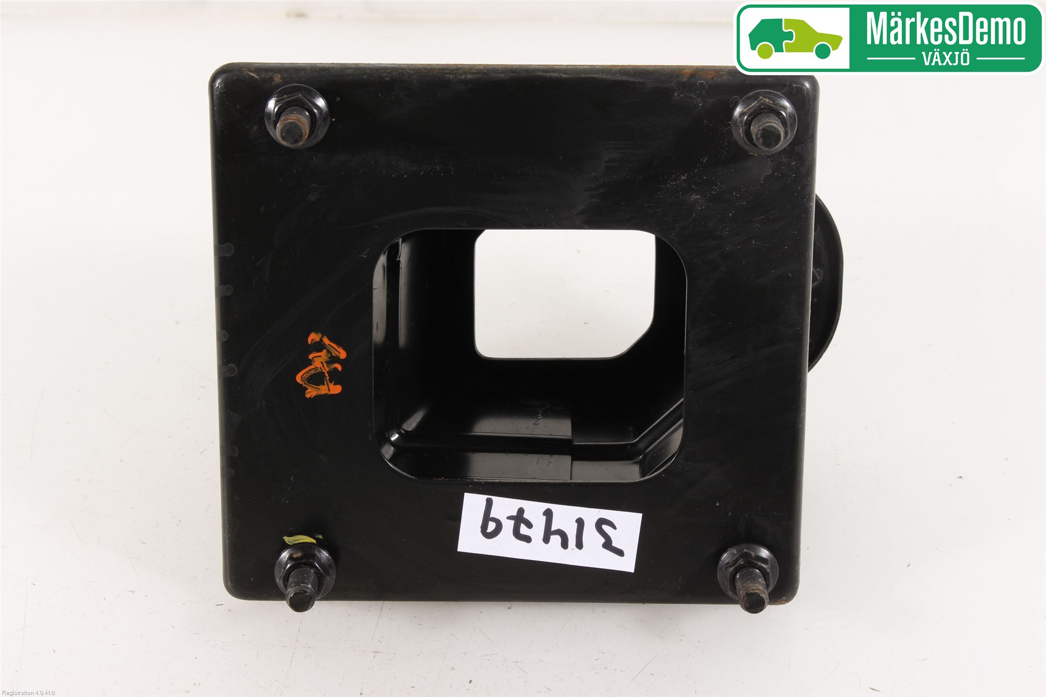 Hyundai i30 GD 13-17 Stötfångarbärjärn Bak