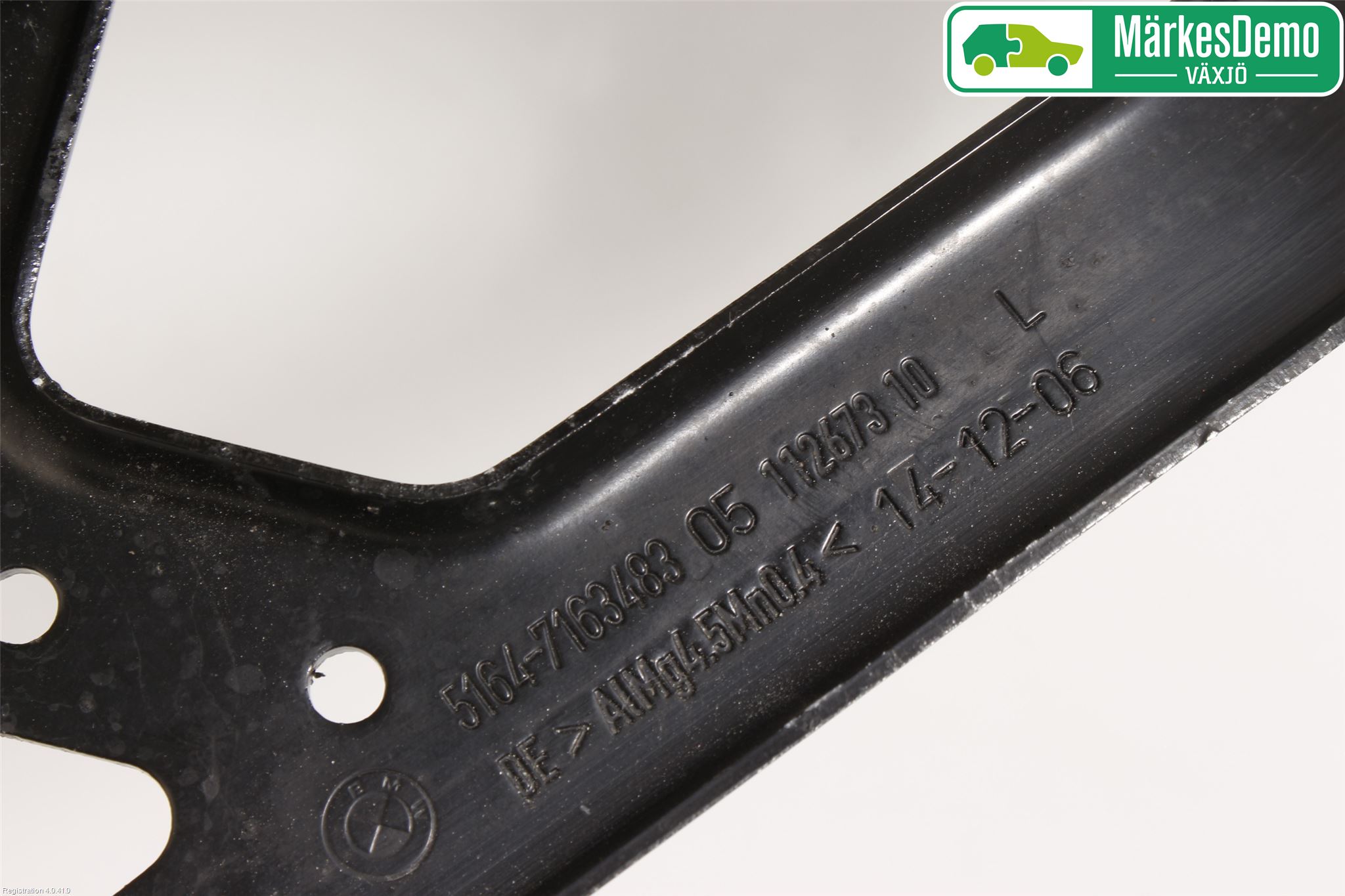 BMW 5 E60/61 Sed/Tou 02-10 Stötfångarbärjärn Fram