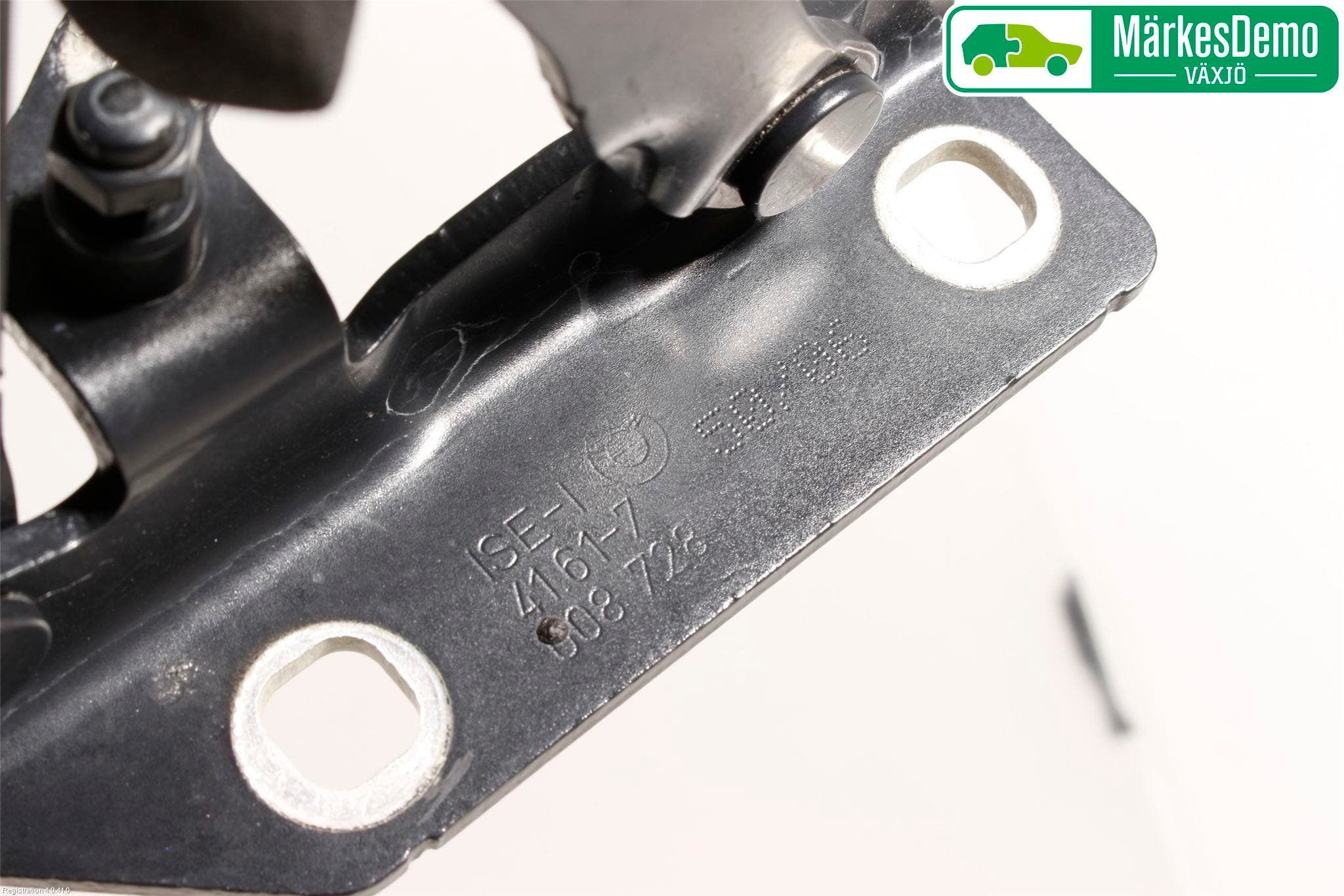 BMW 5 E60/61 Sed/Tou 02-10 Huvgångjärn