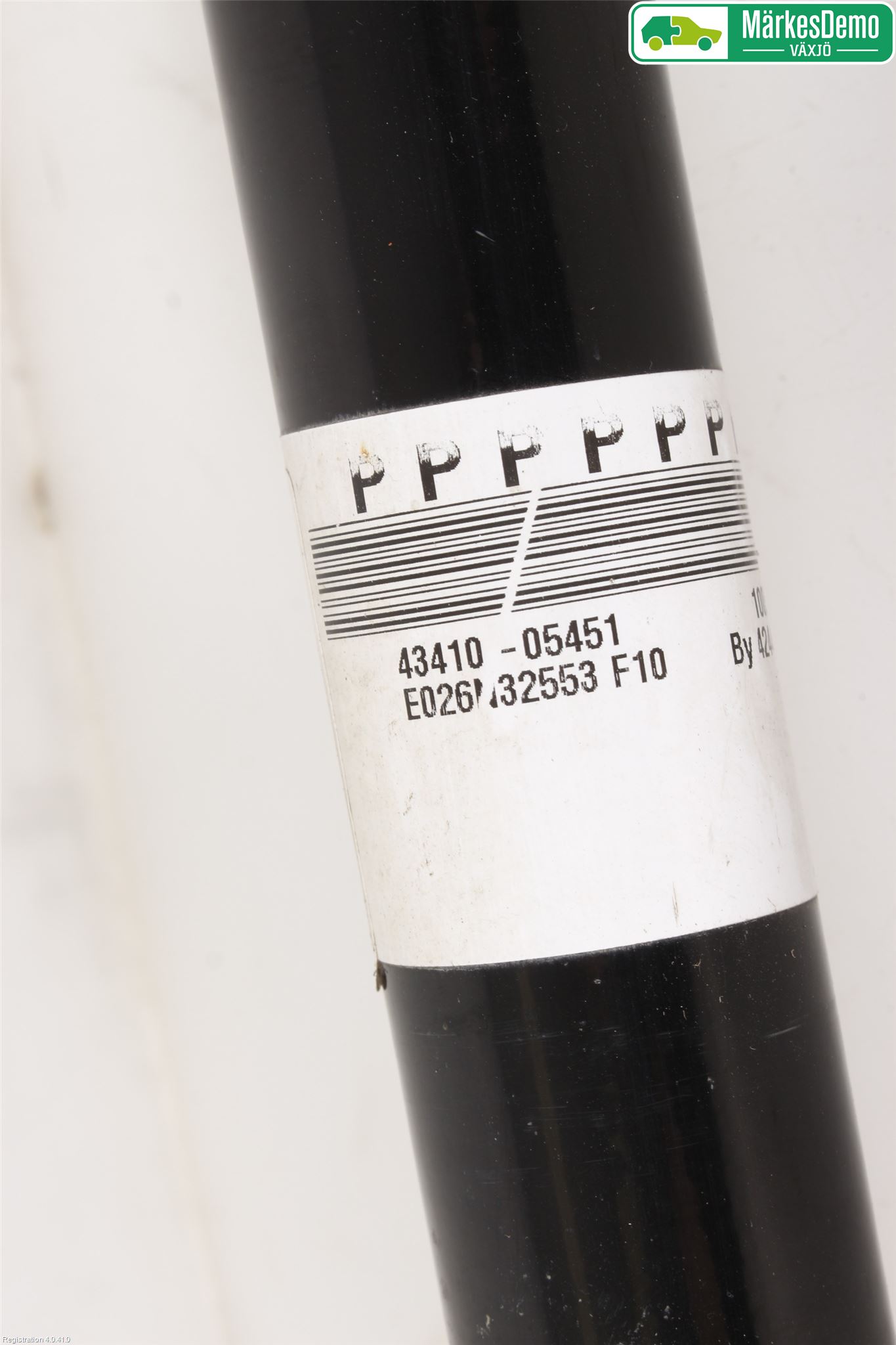 Toyota AVENSIS 16-18 Drivaxel Fram Höger