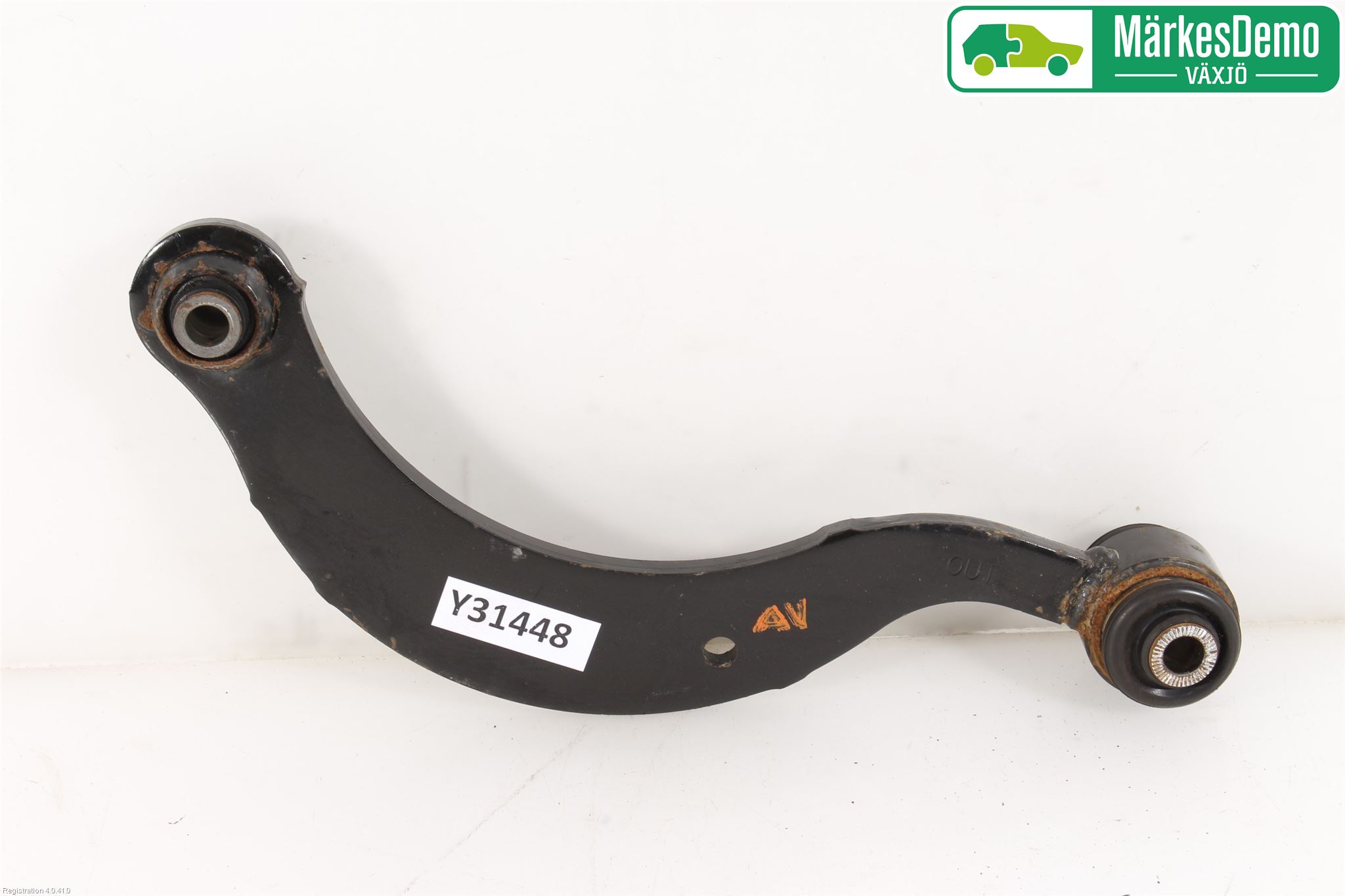 Toyota AVENSIS 16-18 Bärarm Bak Övre Höger