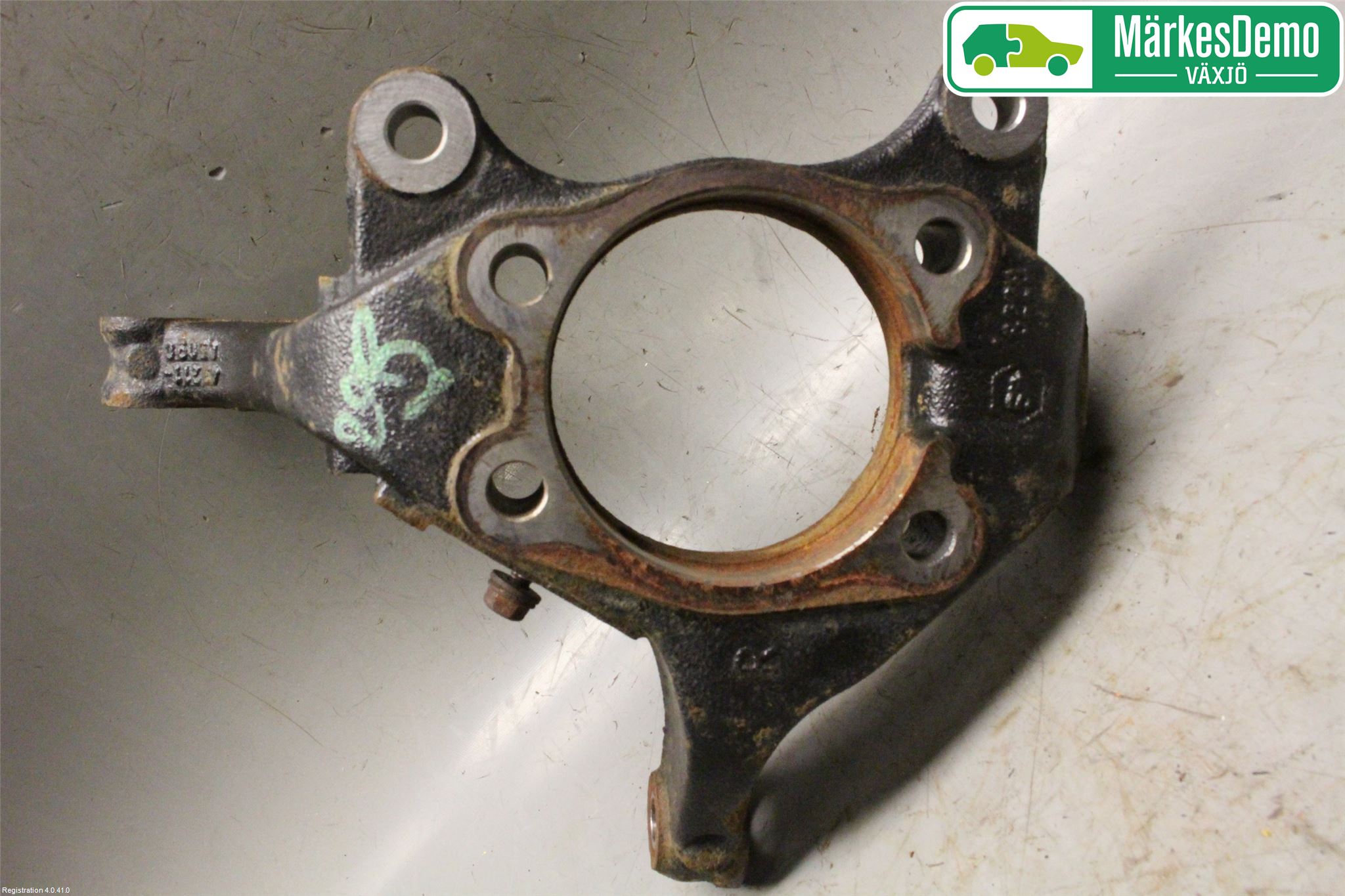 Toyota AURIS 13-19 Styrspindel Lagerhus Hö