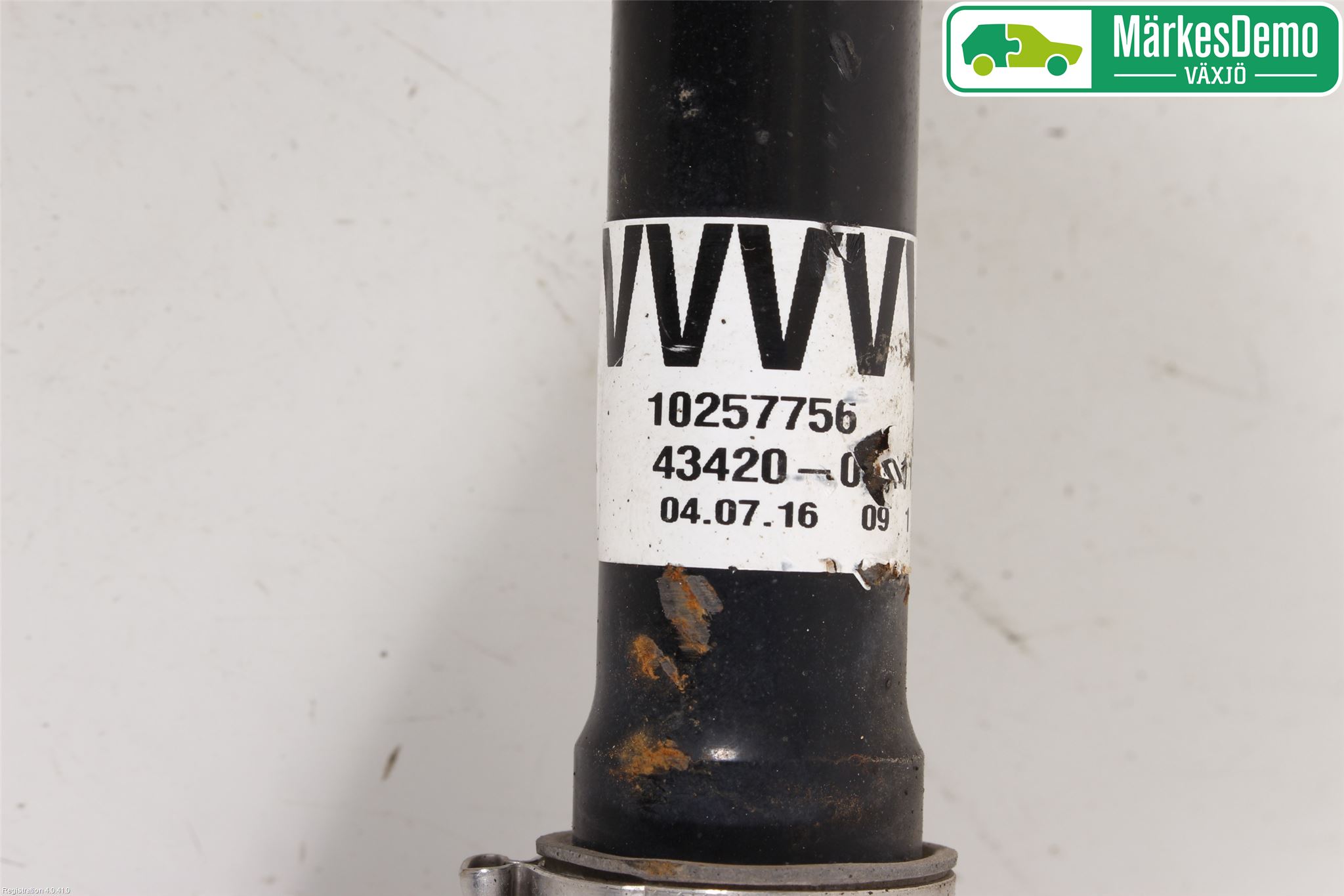 Toyota YARIS XP130 15-20 Drivaxel Fram Vänster