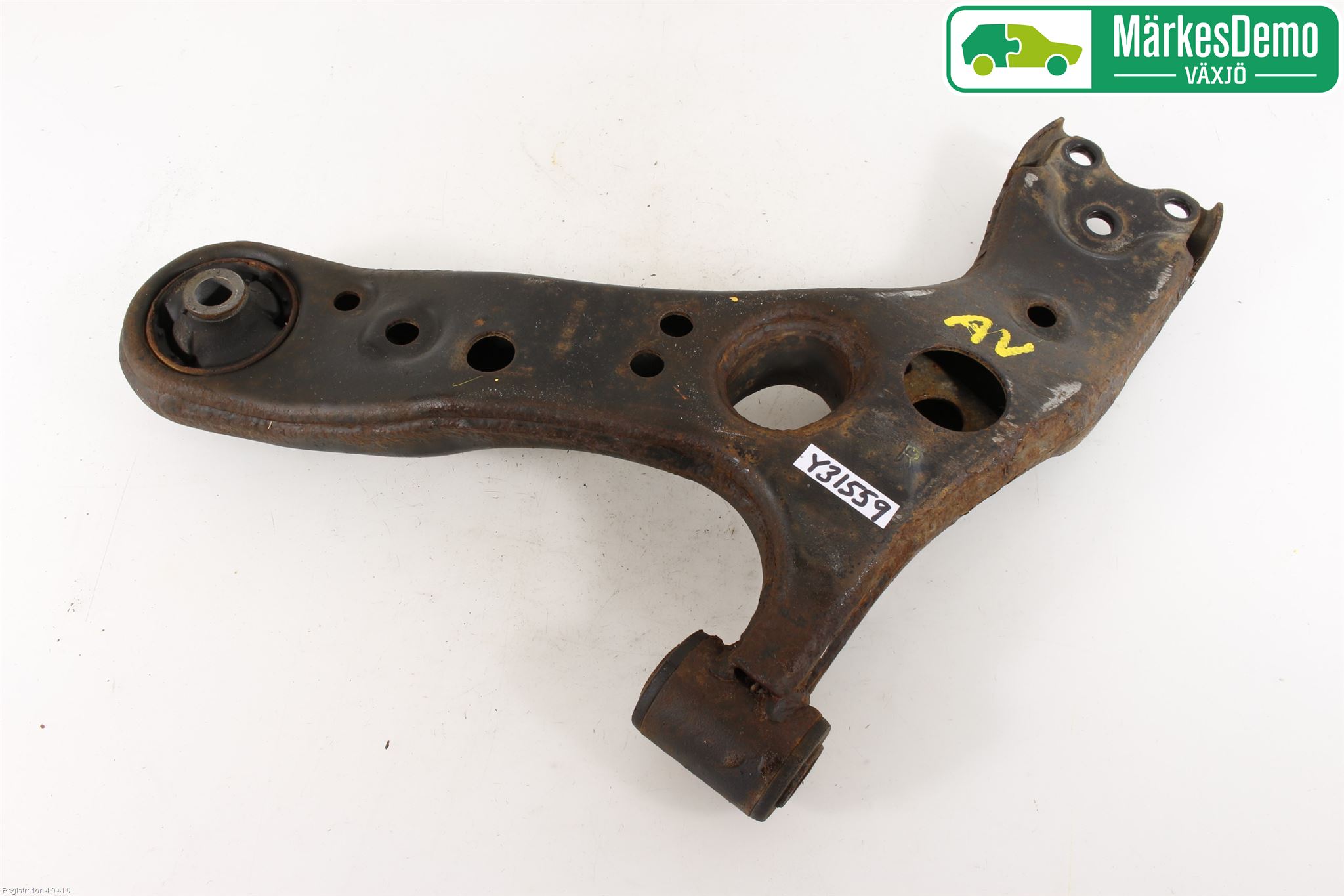 Toyota PRIUS ZVW30 09-20 Bärarm Fram Undre Hö