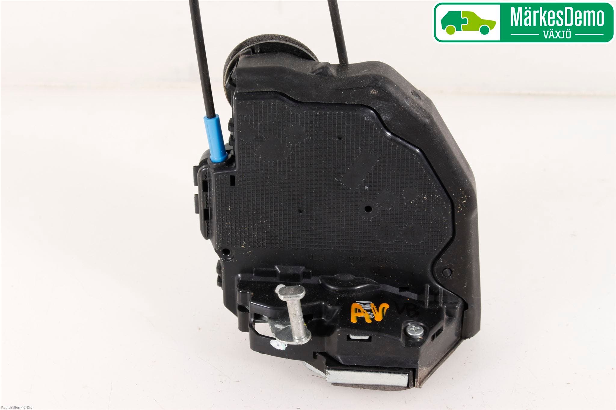 Toyota AURIS 13-19 Låskista-Dörrlås