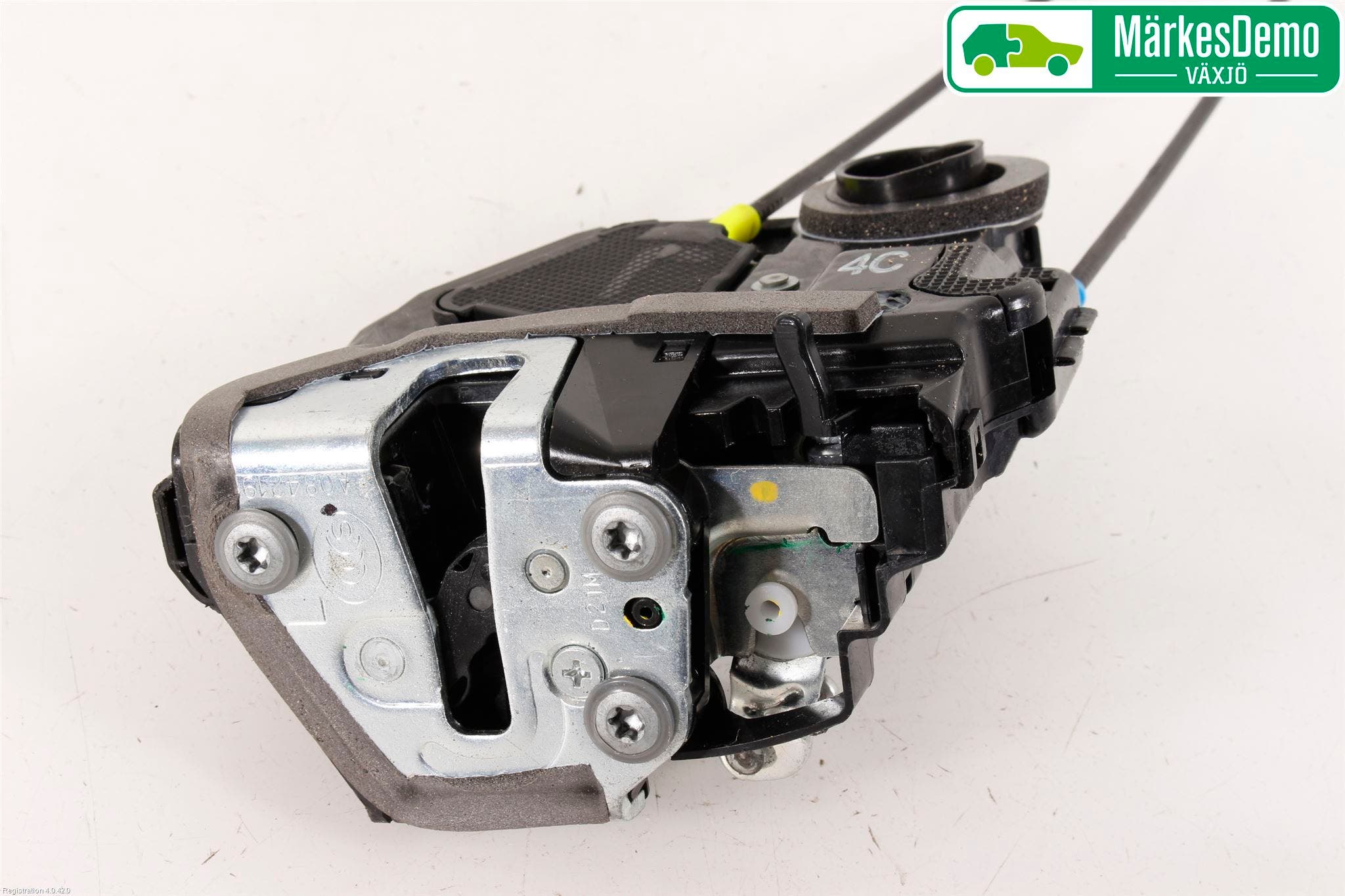 Toyota AURIS 13-19 Låskista-Dörrlås