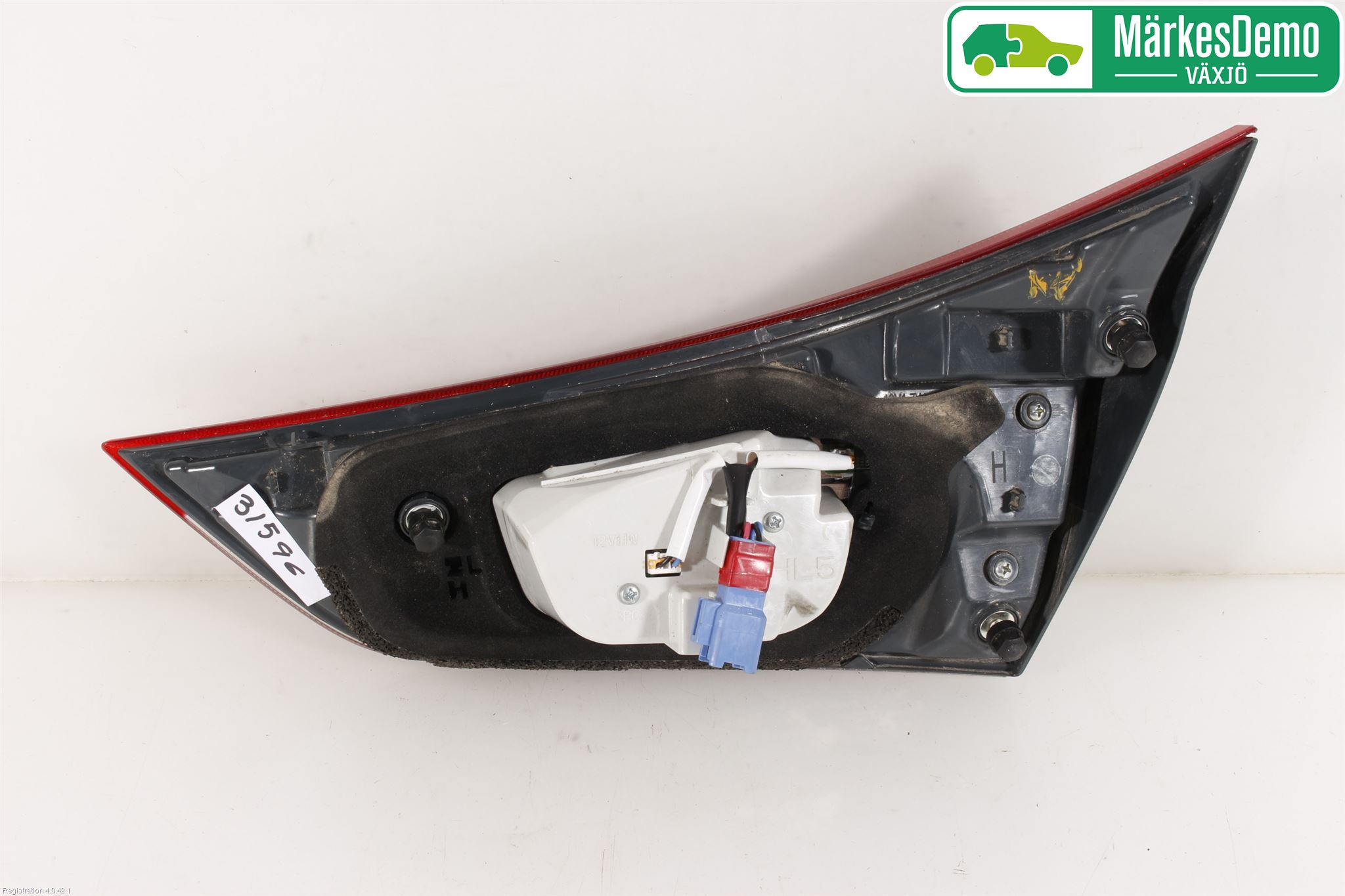 Toyota AURIS 13-19 Bakljus Lucka Vä