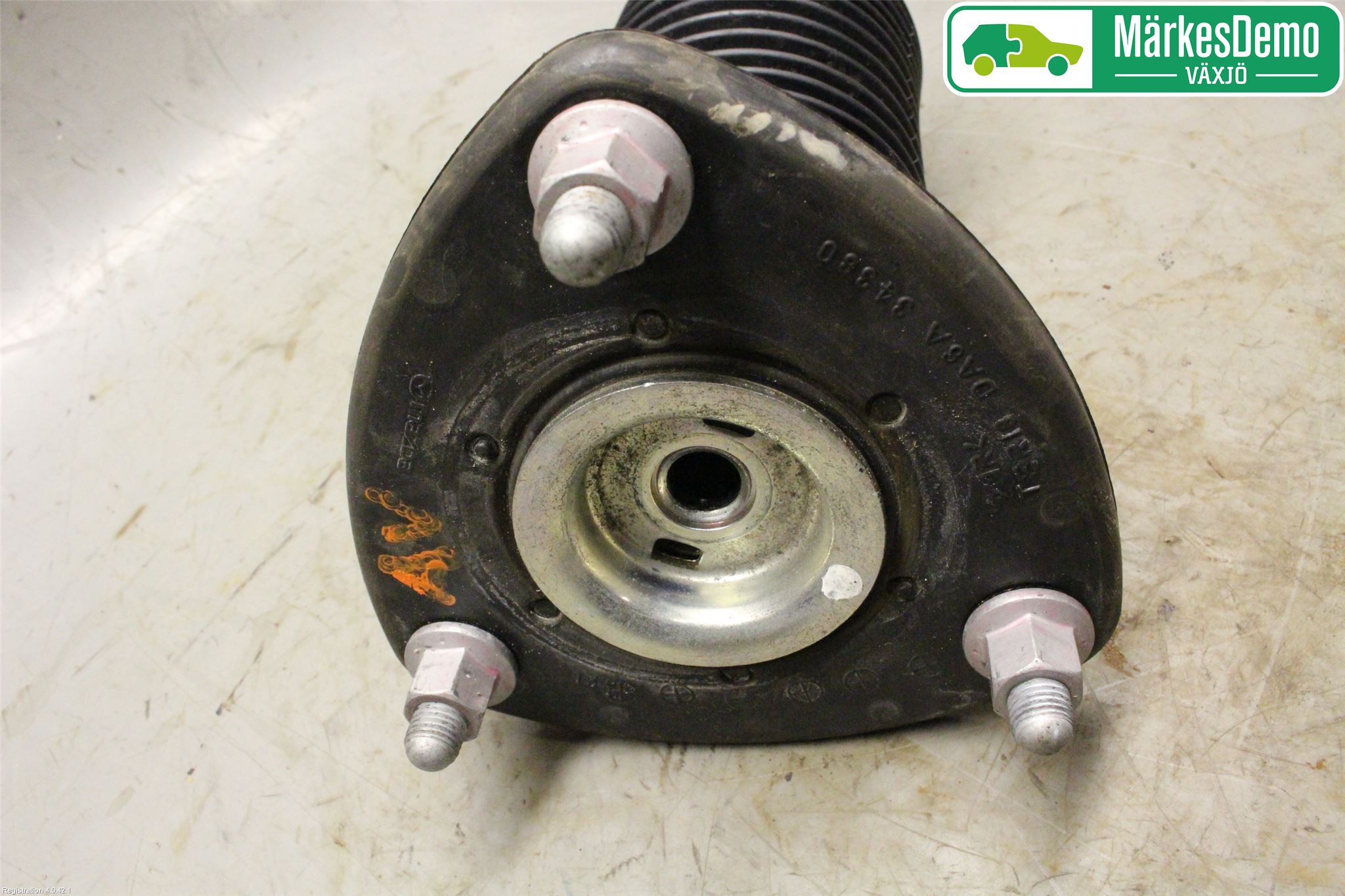 Mazda CX-3 Fjäderbenslager Fram