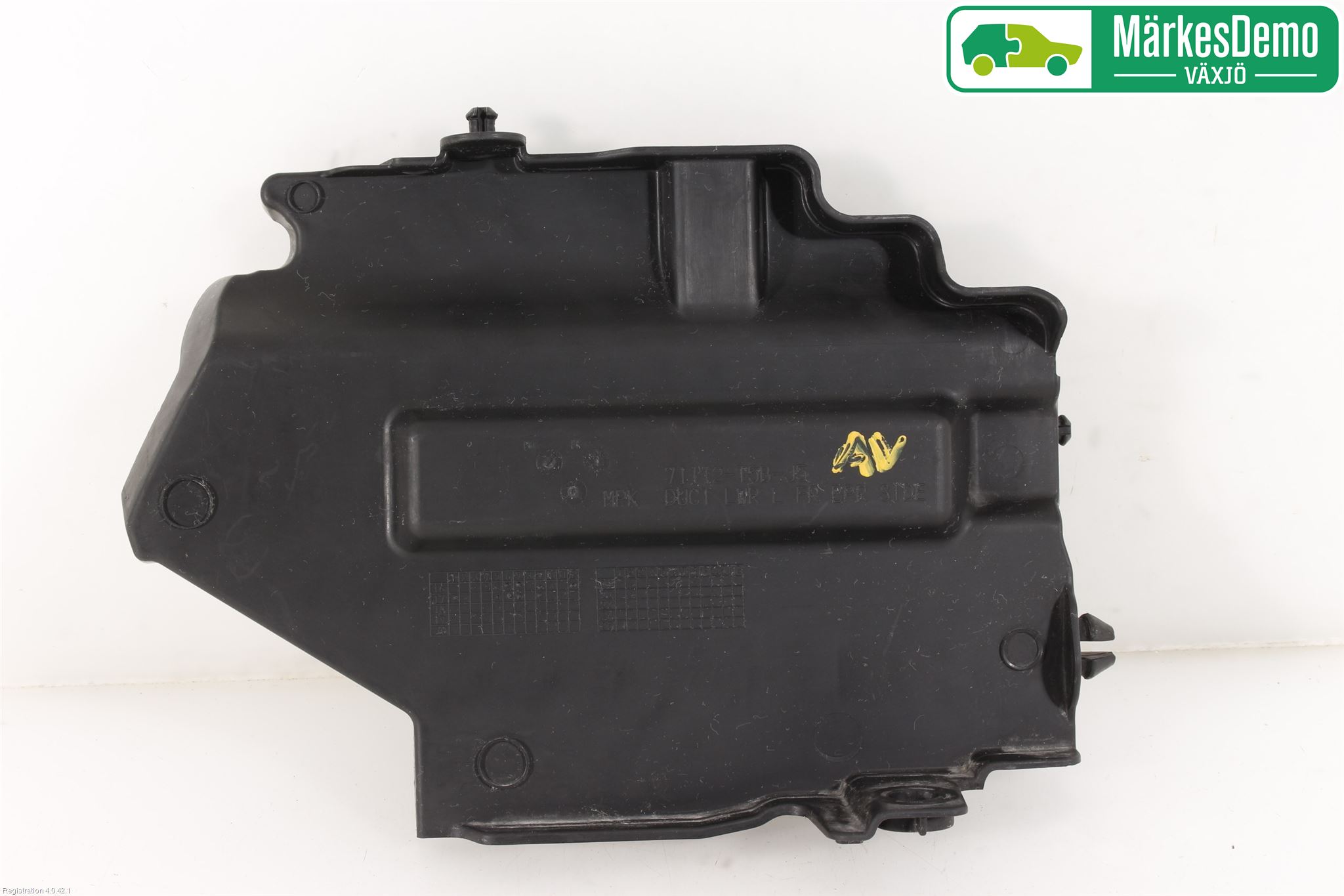 Honda JAZZ 15-20 Deflektor Plåt-Plast Kylning