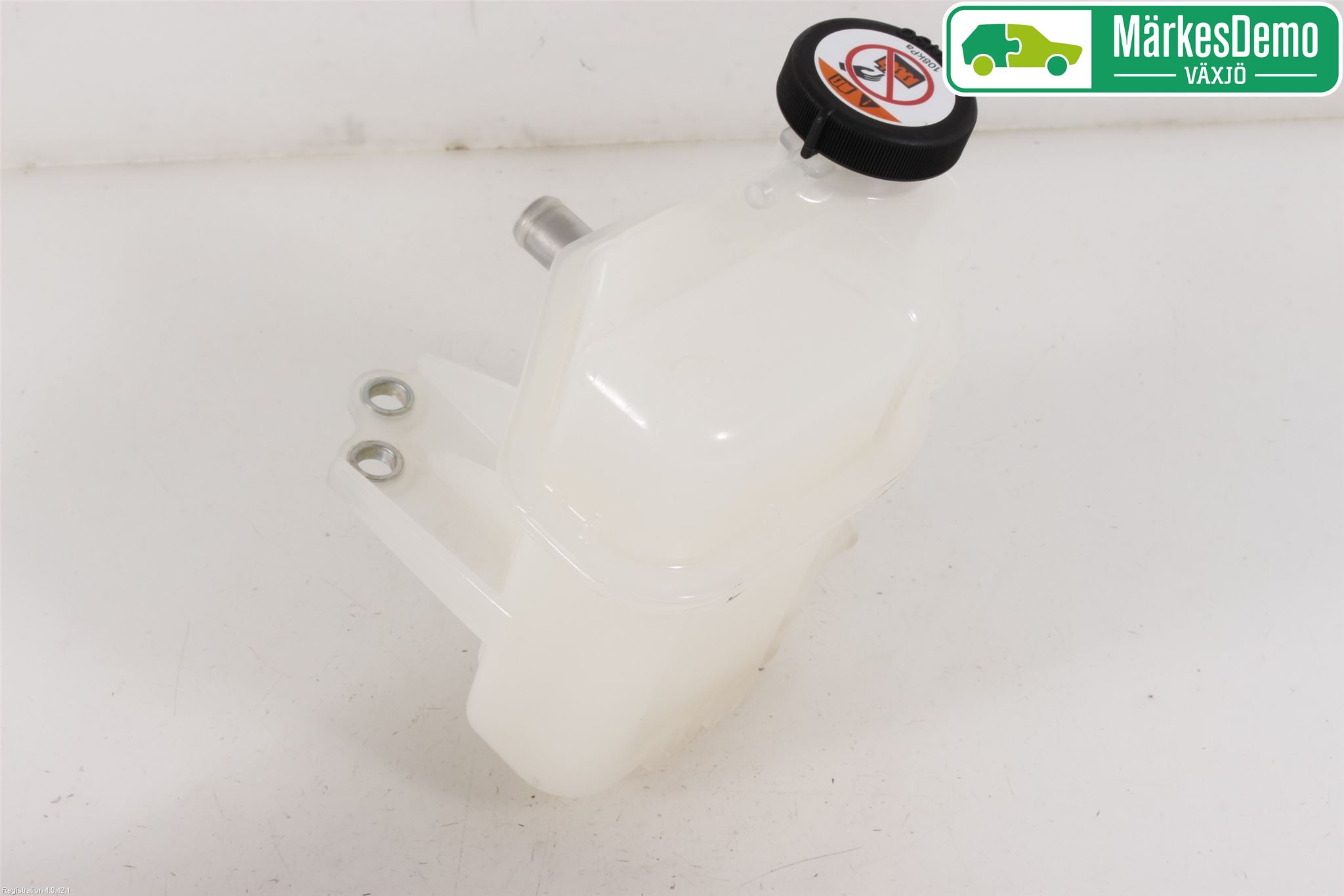 Toyota YARIS XP130 15-20 Expansionstank