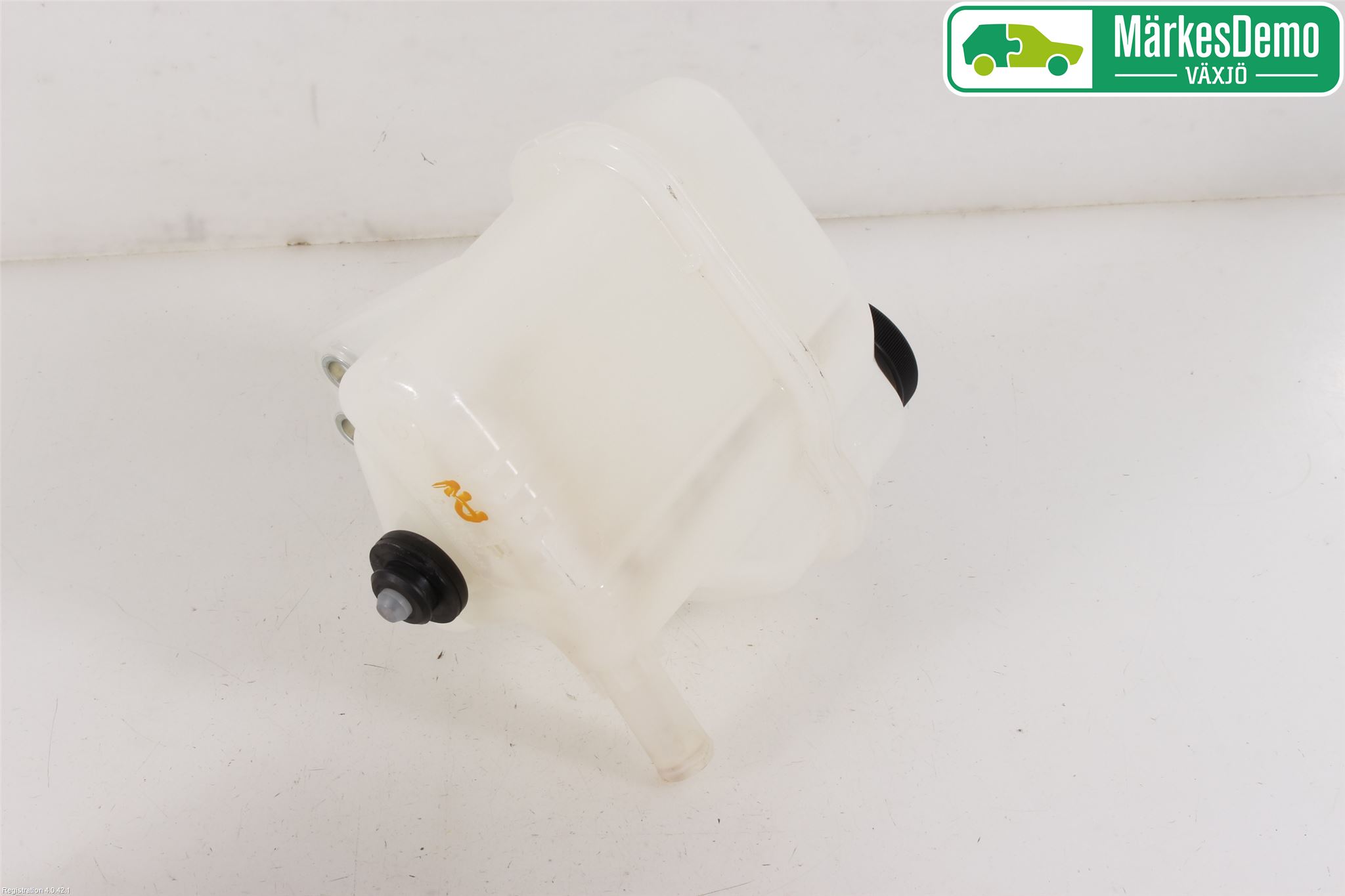 Toyota YARIS XP130 15-20 Expansionstank
