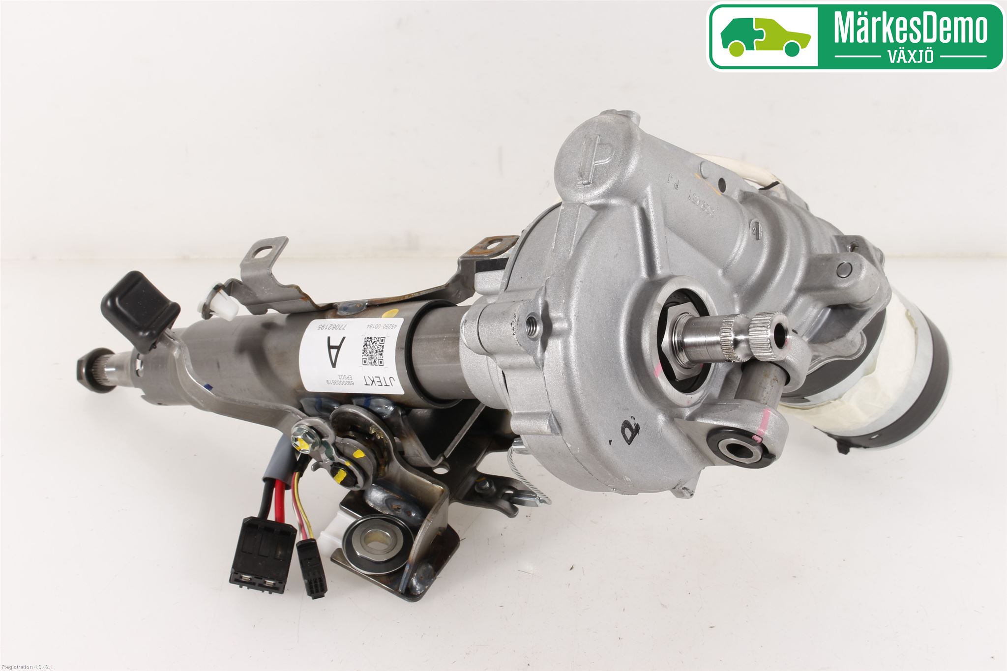 Toyota YARIS XP130 15-20 Rattaxel