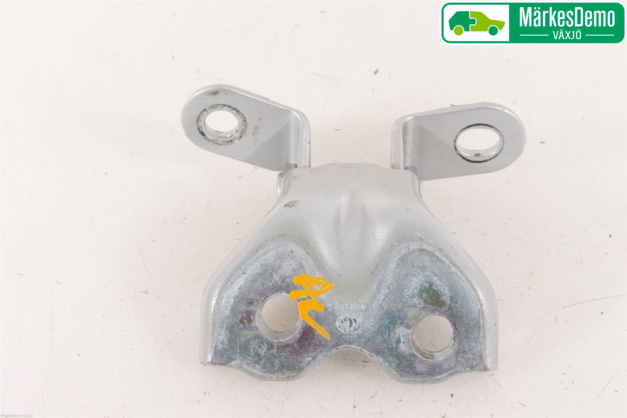 Hyundai i20 GB 15-20 Dörrgångjärn