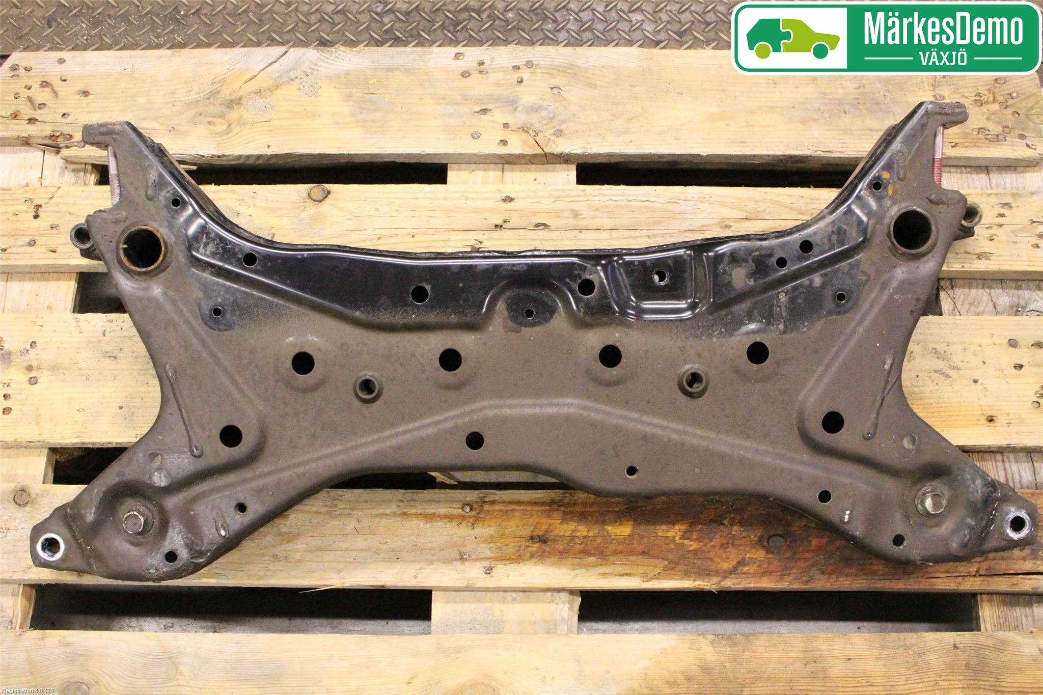 Mitsubishi ASX 10-22 Framvagnsbalk