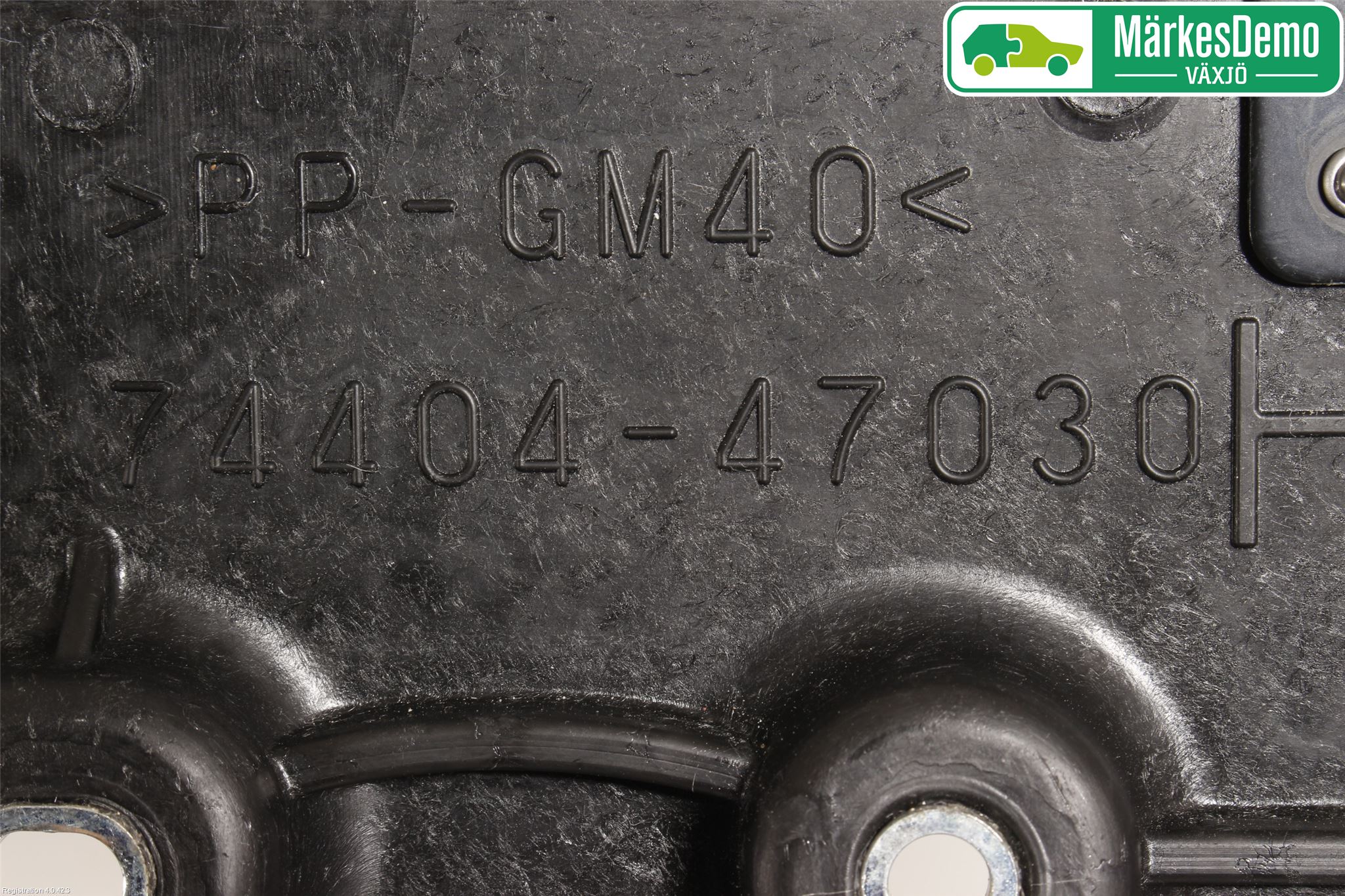 Toyota C-HR 16-23 Batterilåda-Fäste-Hållare