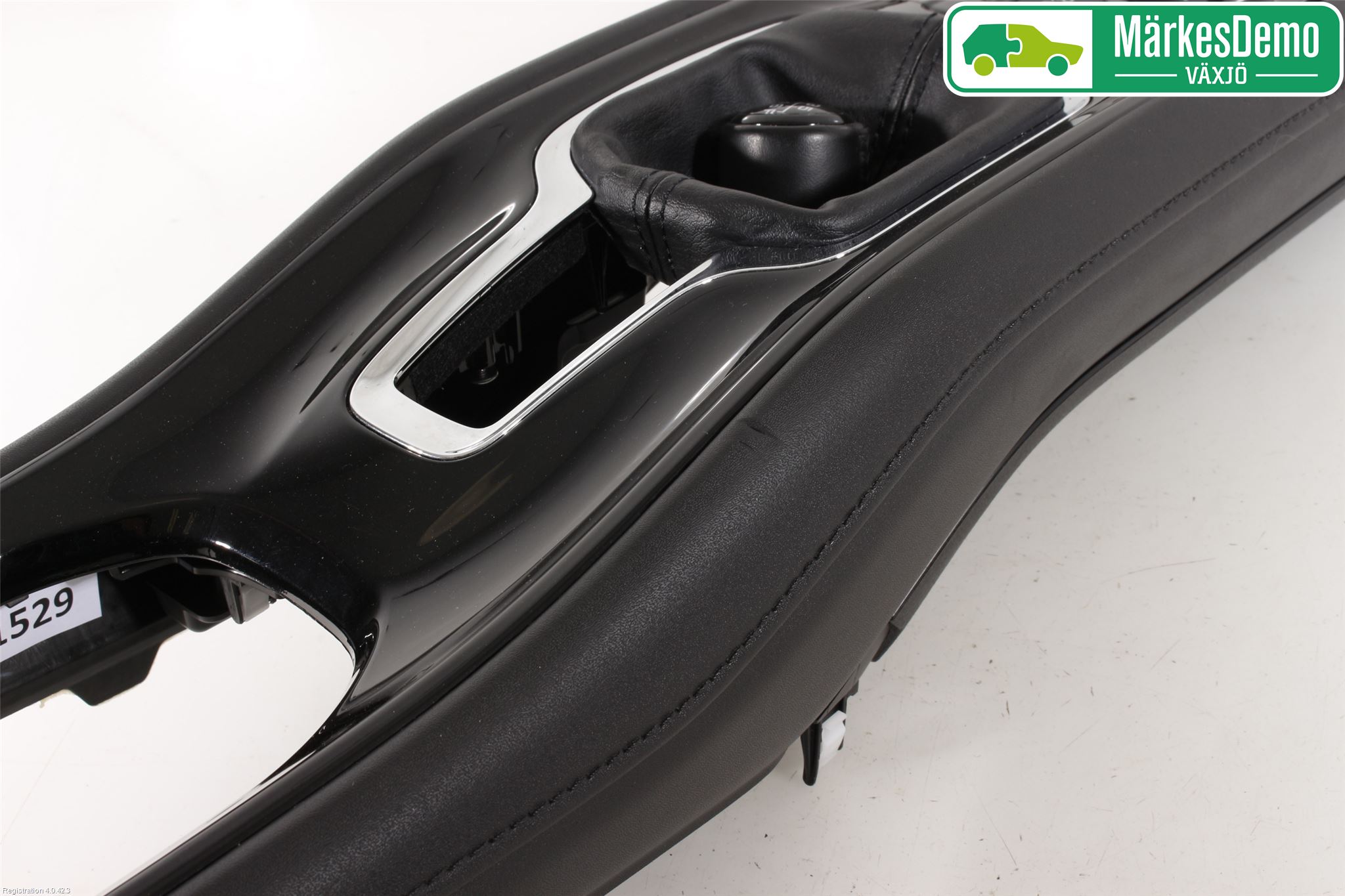 Honda HR-V 15-21 Instrumentkonsoll Golv