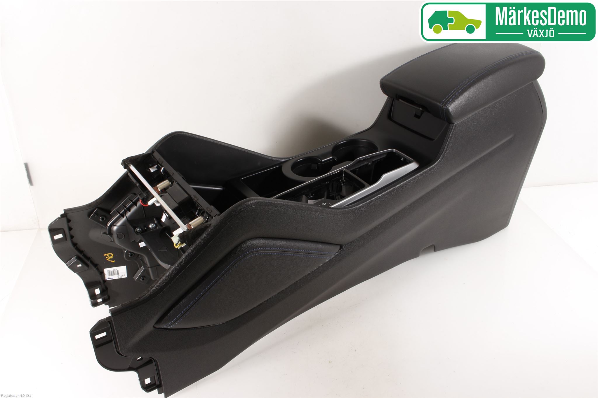 Honda HR-V 15-21 Instrumentkonsoll Golv