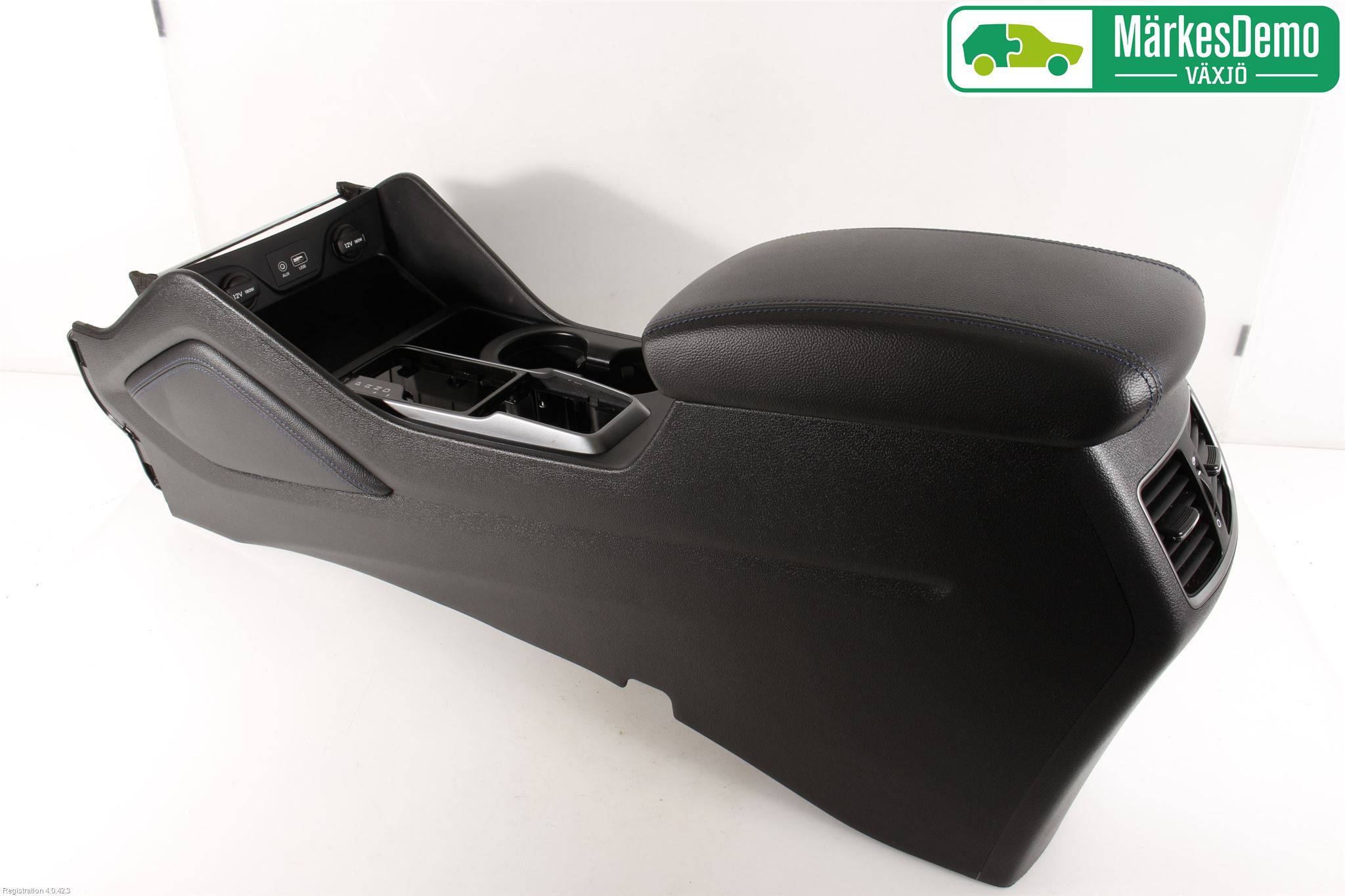 Honda HR-V 15-21 Instrumentkonsoll Golv