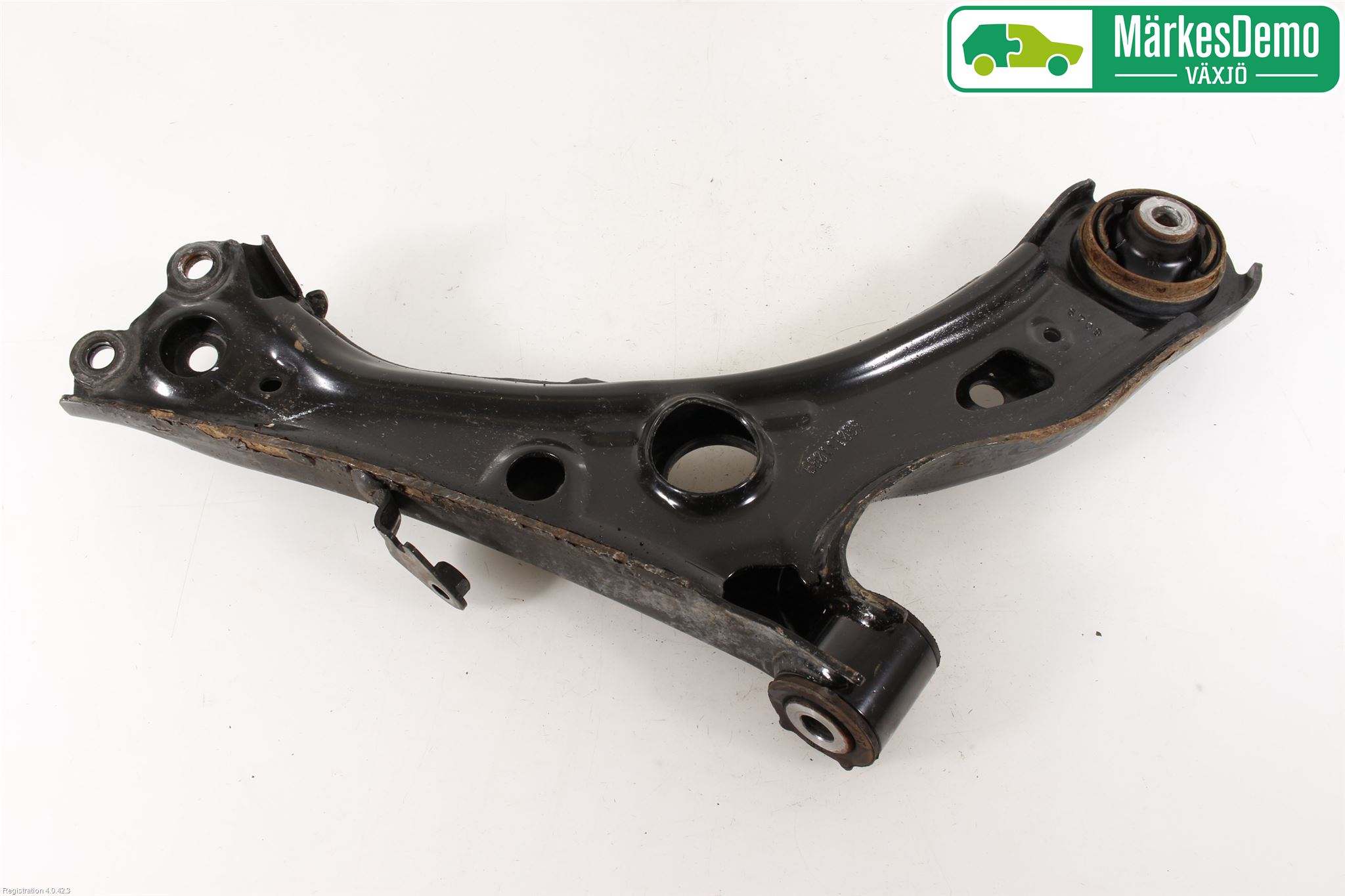 Honda HR-V 15-21 Bärarm Fram Undre Vä