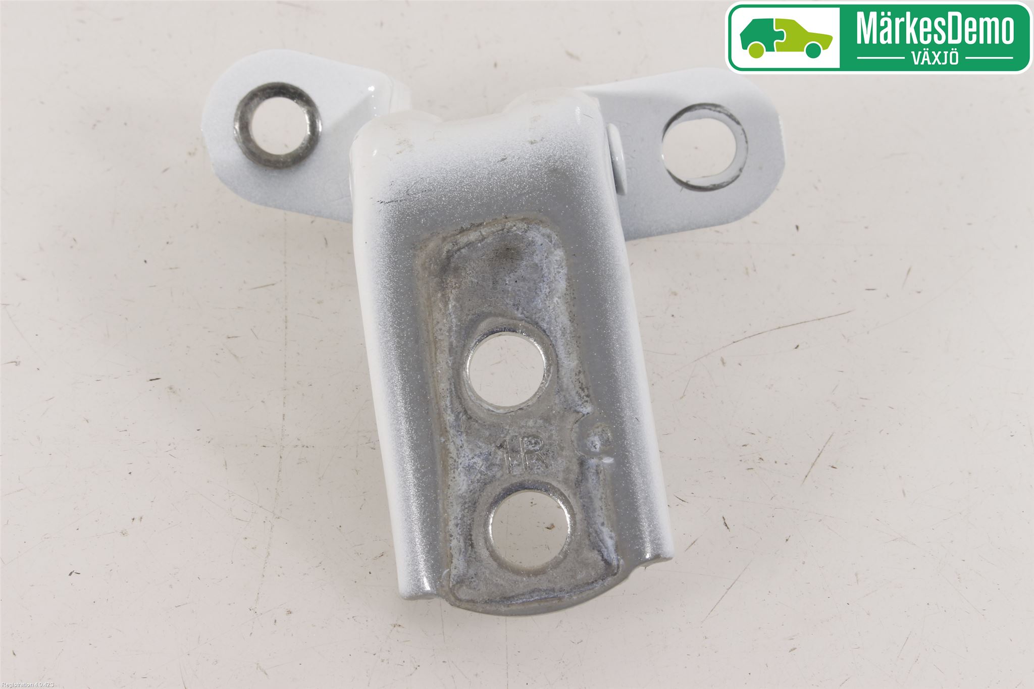 Toyota RAV4 13-18 Dörrgångjärn