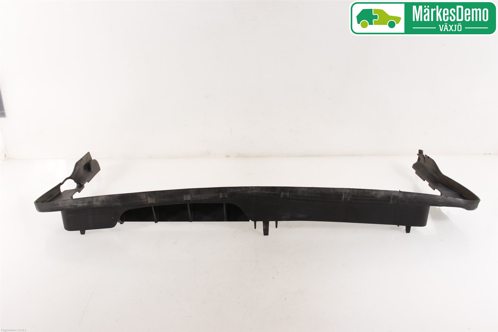 Volvo XC90 03-06 Deflektor Plåt-Plast Kylning