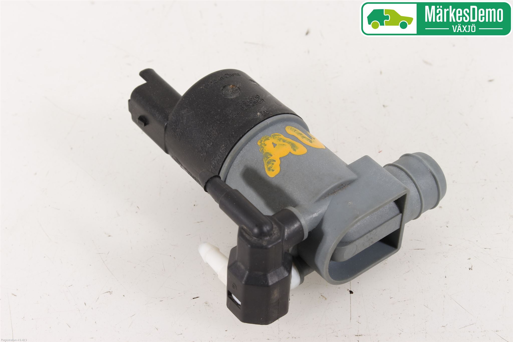 Nissan QASHQAI 14-17 Spolarpump Vindruta