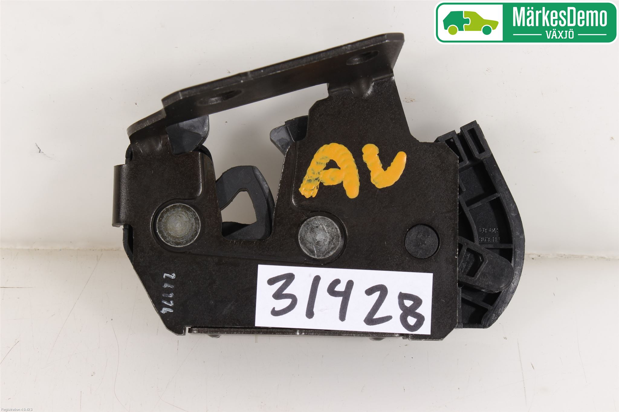 Volvo XC90 03-06 Låskista Baklucka