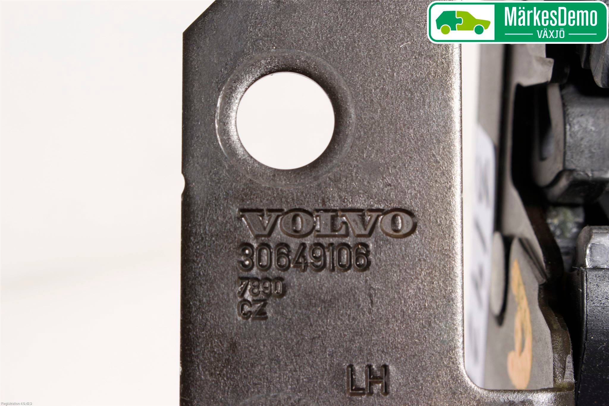 Volvo XC90 03-06 Låskista Baklucka