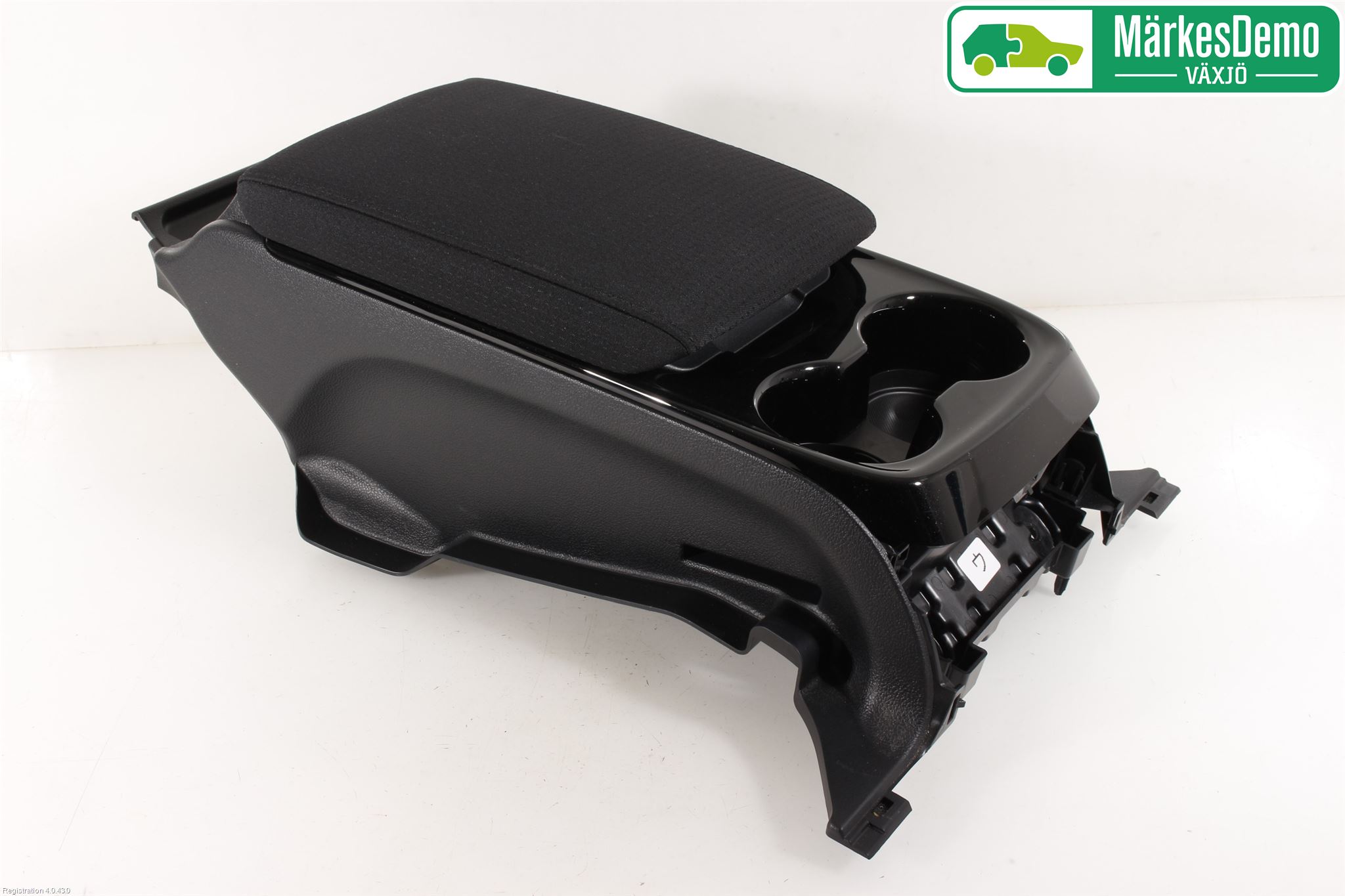 Toyota PRIUS (ZVW50) 16-21 Instrumentkonsoll Golv