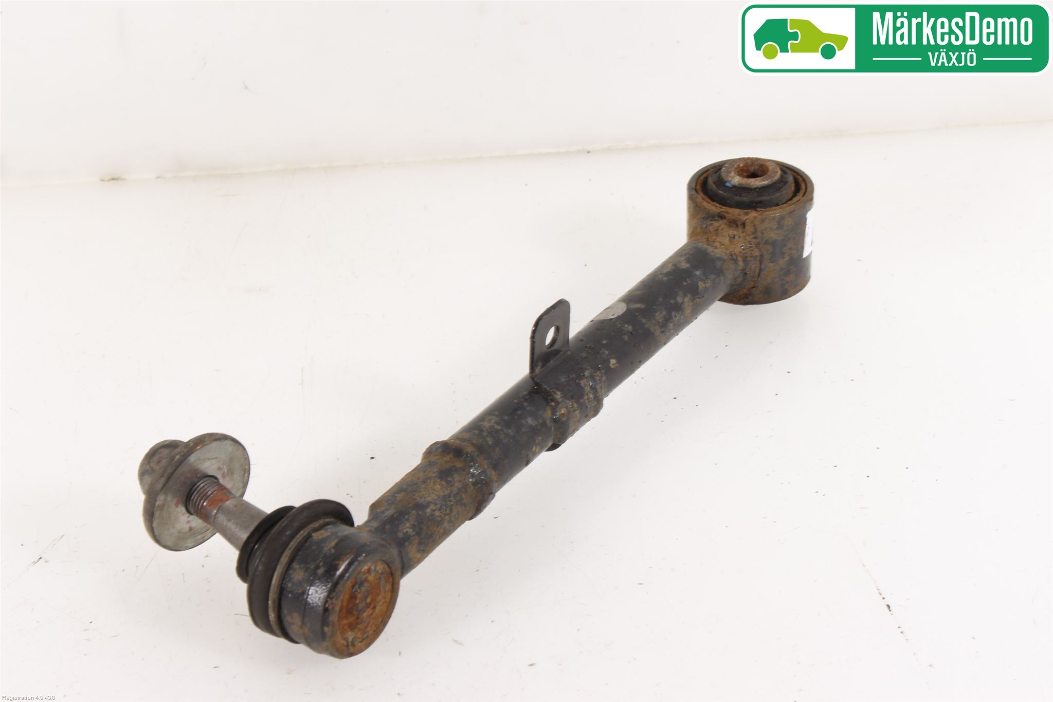 Lexus IS 220d/250/350 06-13 Bärarm Bak Höger