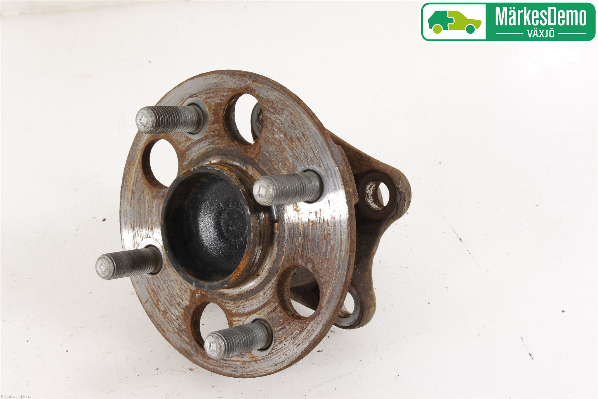 Toyota YARIS XP130 15-20 Nav Bak