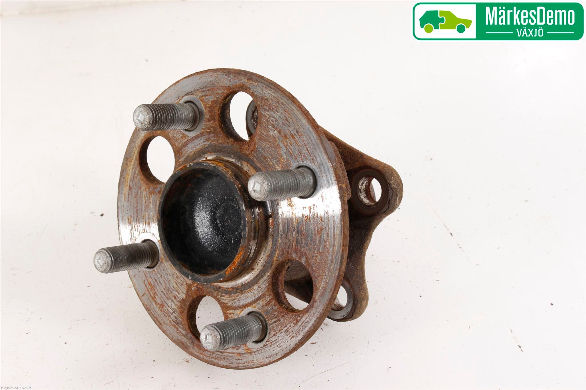 Toyota YARIS XP130 15-20 Nav Bak