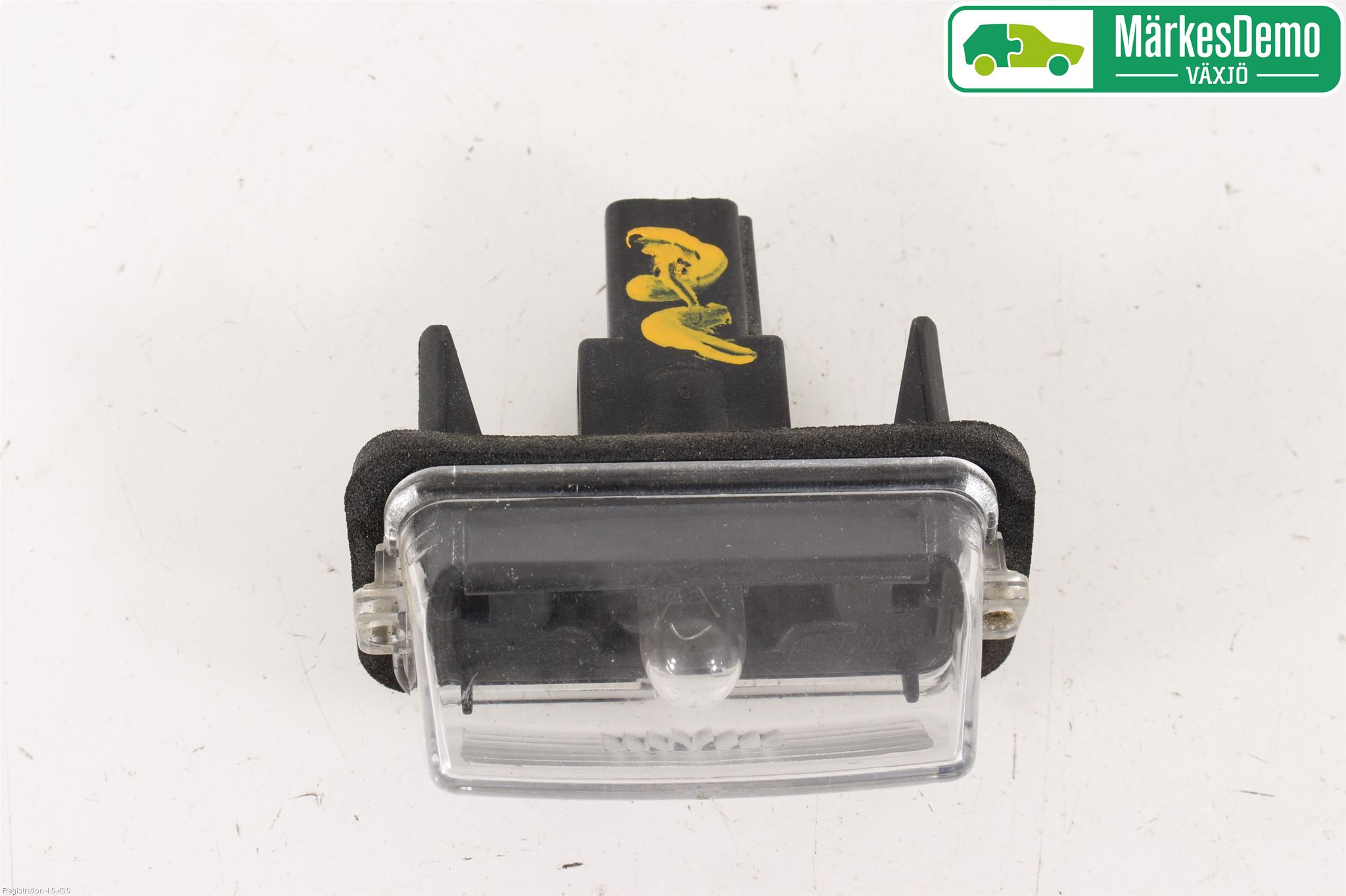 Toyota YARIS XP130 15-20 Skylt Belysning