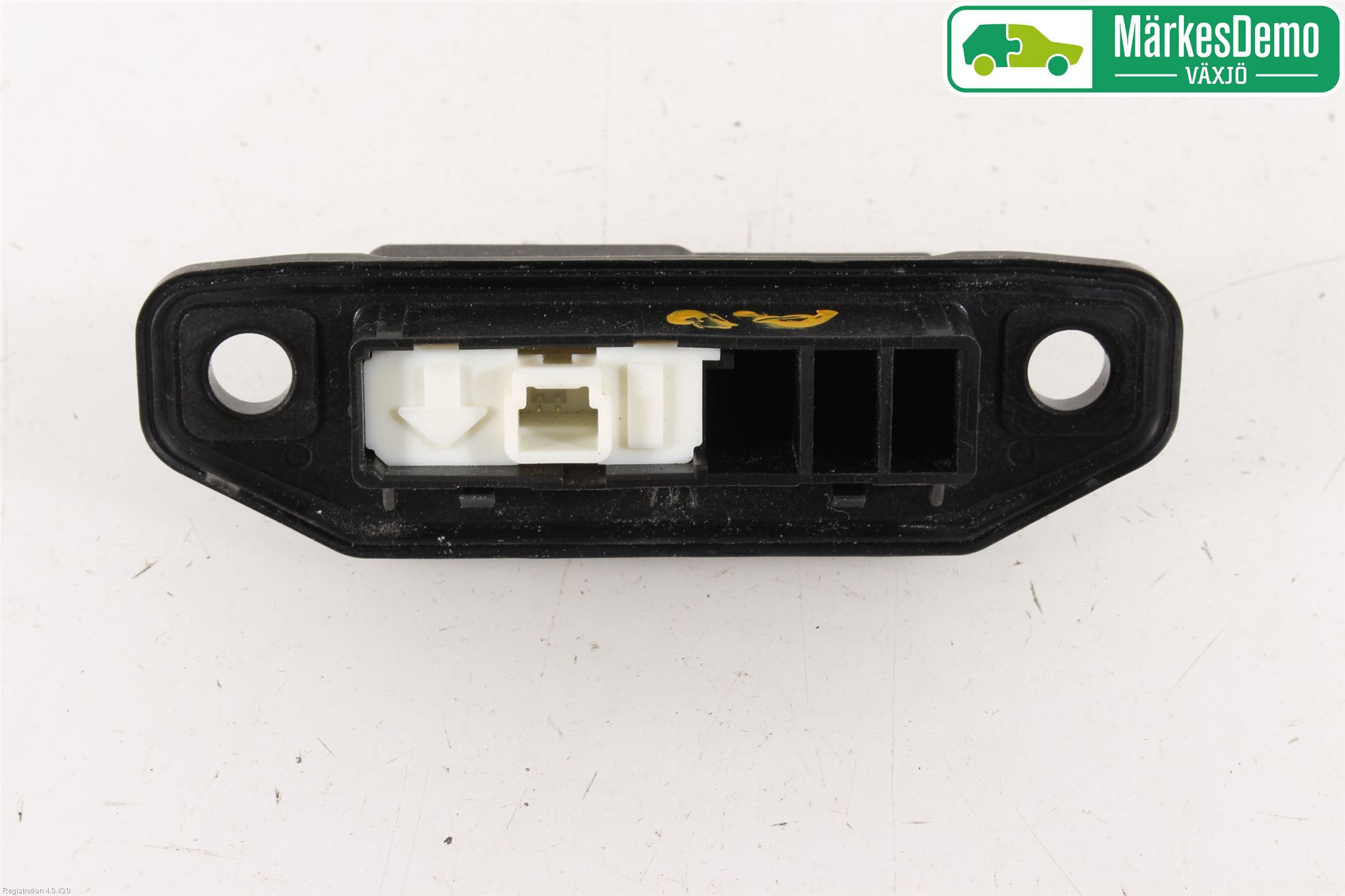 Toyota YARIS XP130 15-20 Bakluckehandtag