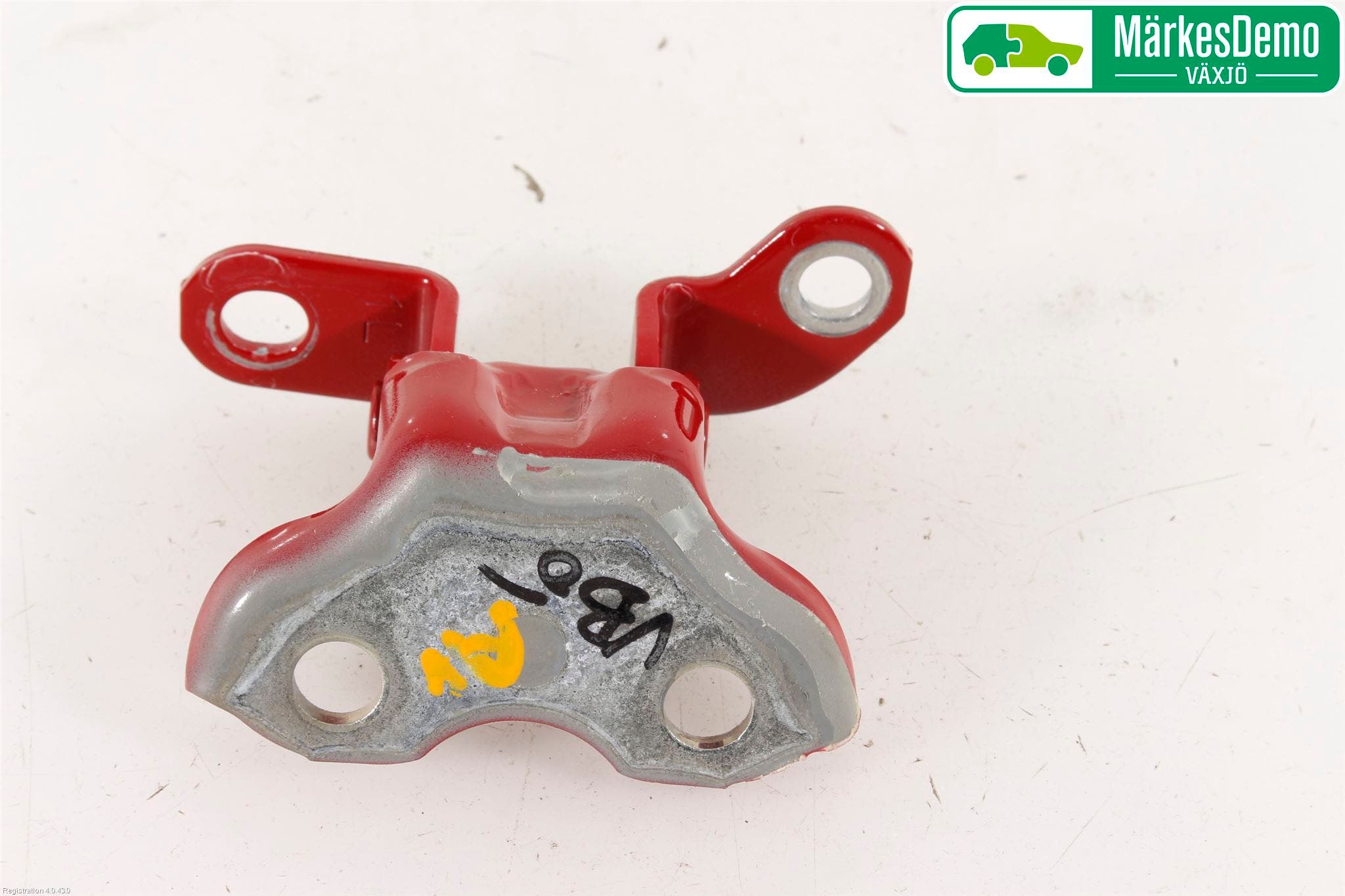 Toyota YARIS XP130 15-20 Dörrgångjärn