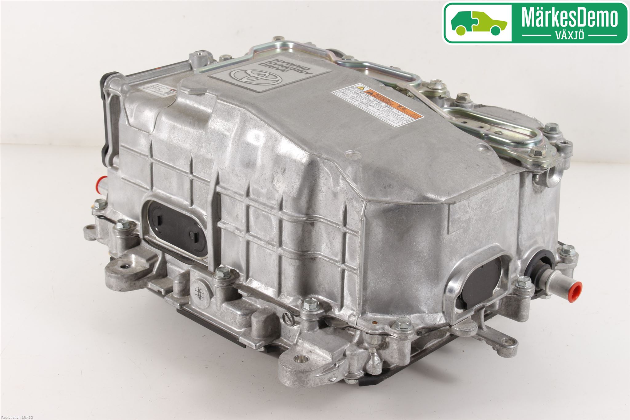 Toyota YARIS XP130 15-20 Hybridconverter