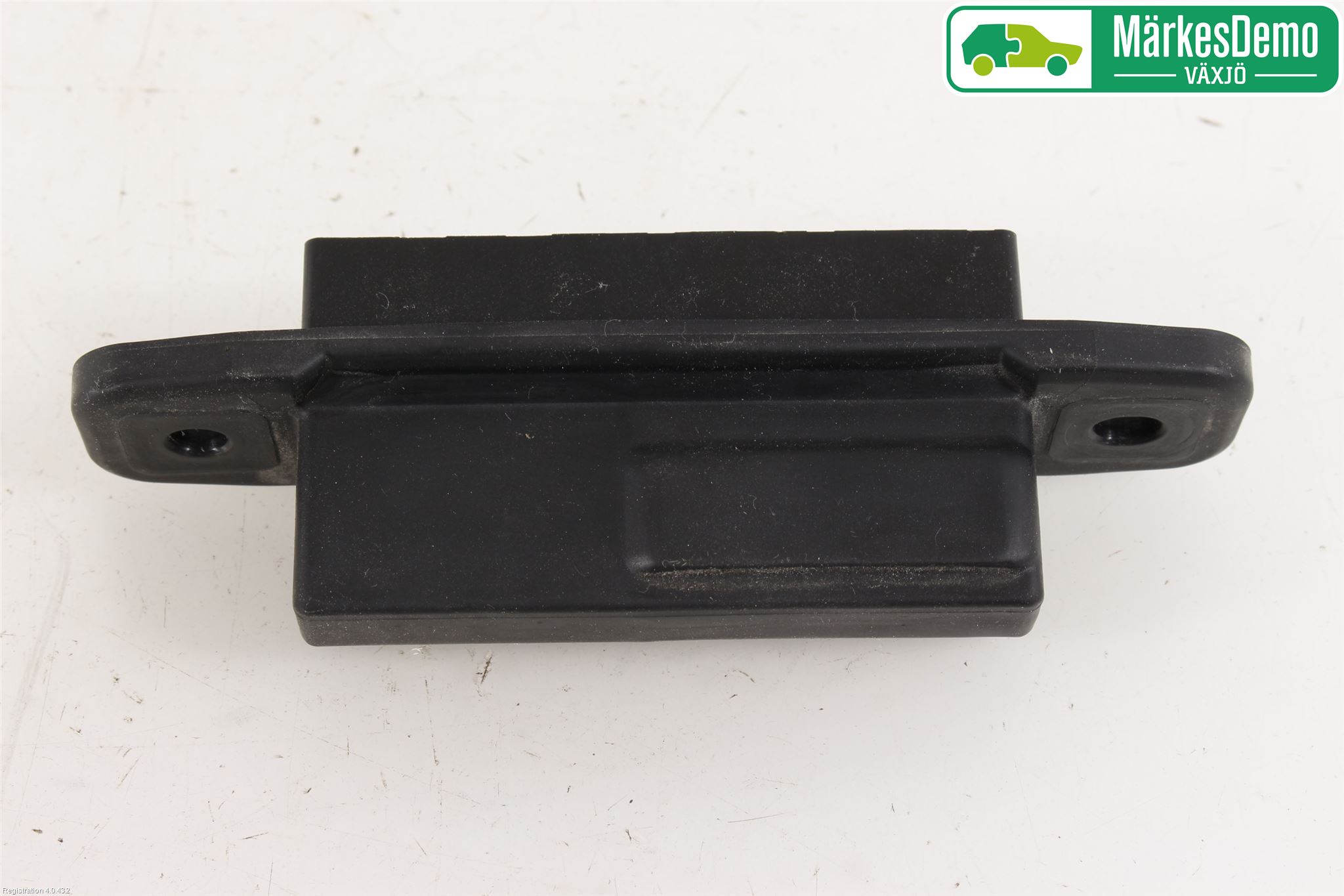 Toyota YARIS XP130 15-20 Bakluckehandtag