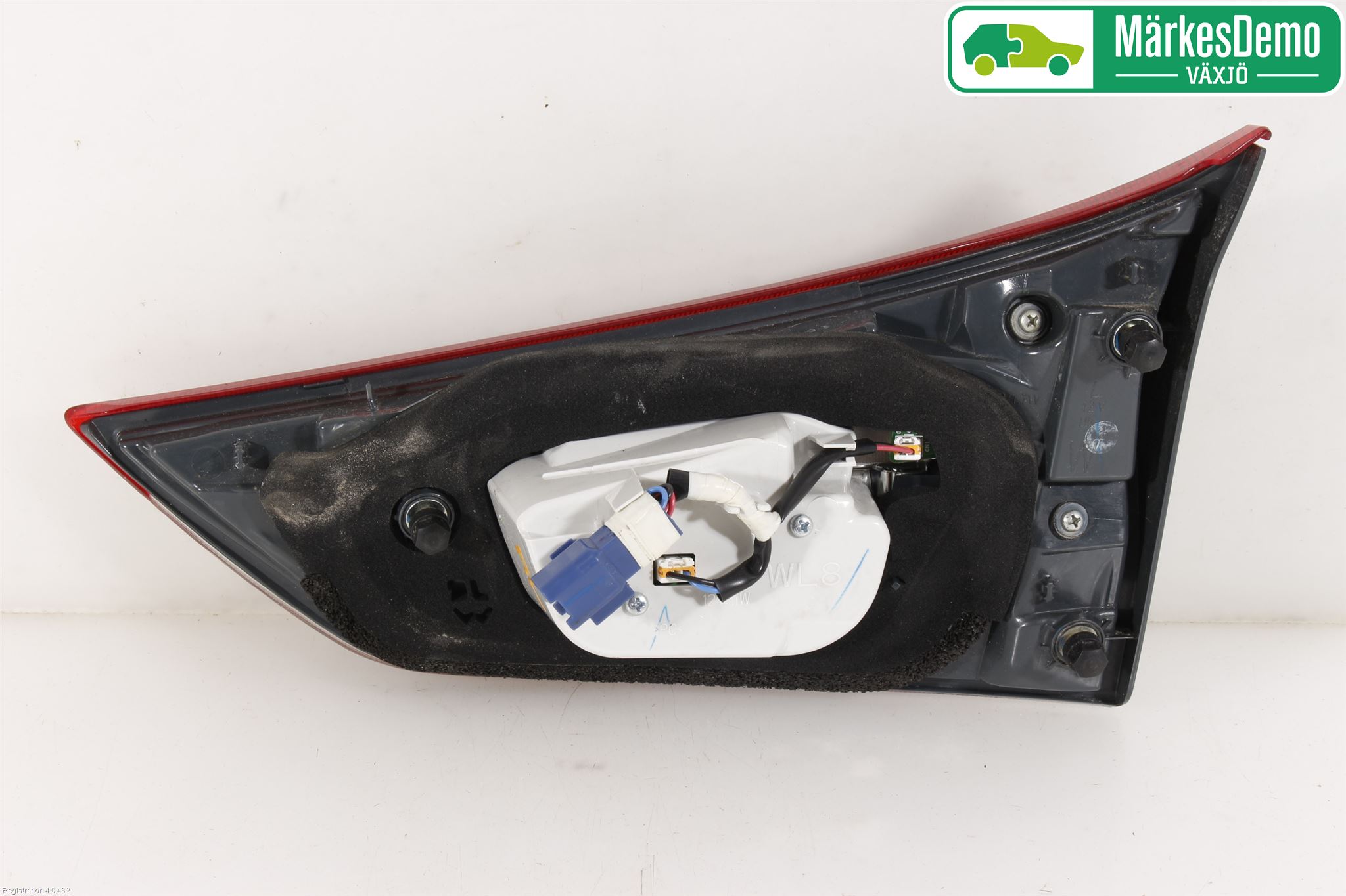 Toyota AURIS 13-19 Bakljus Lucka Vä